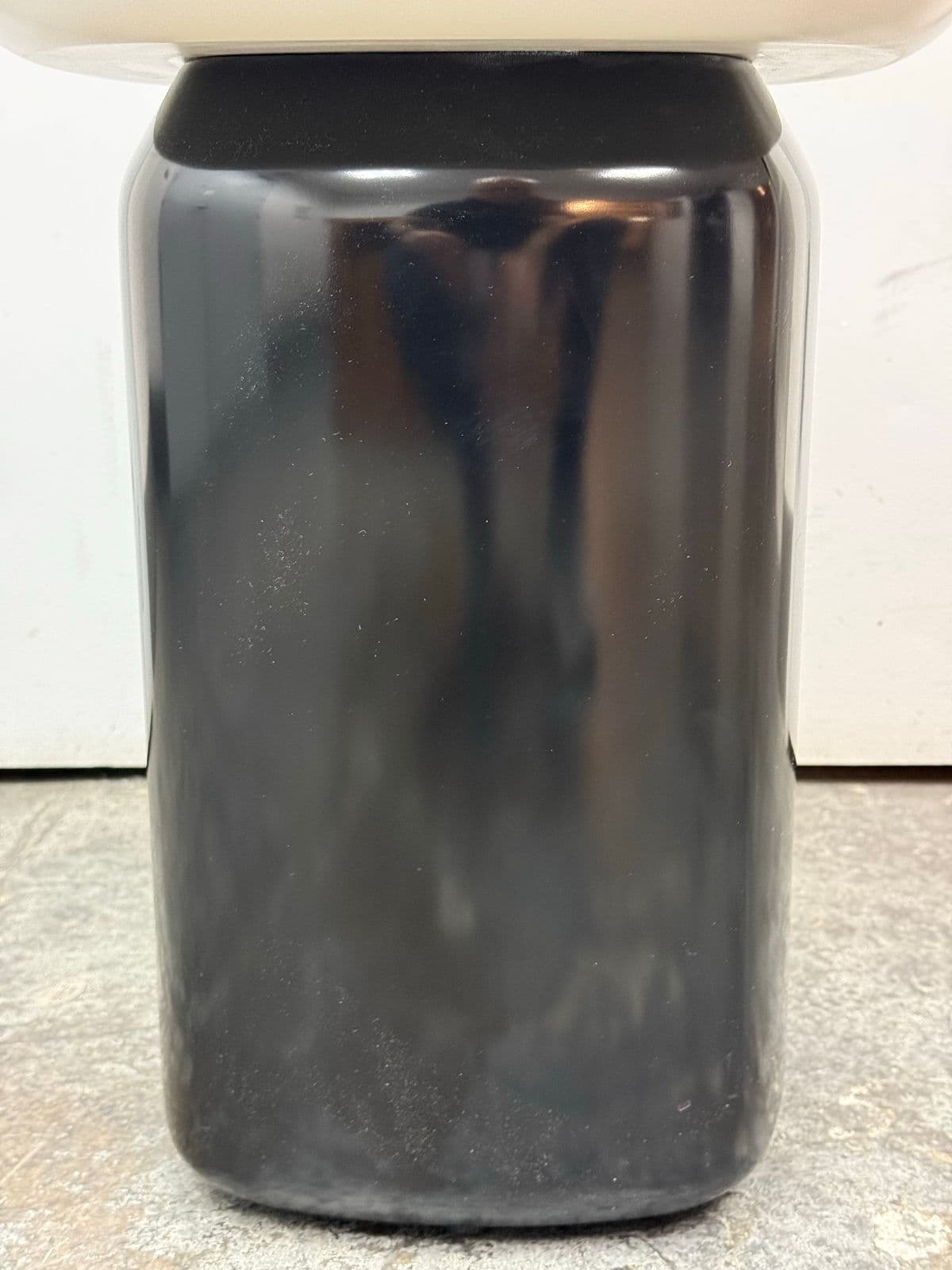 Custom Design Emile Side Table - Thumbnail 9