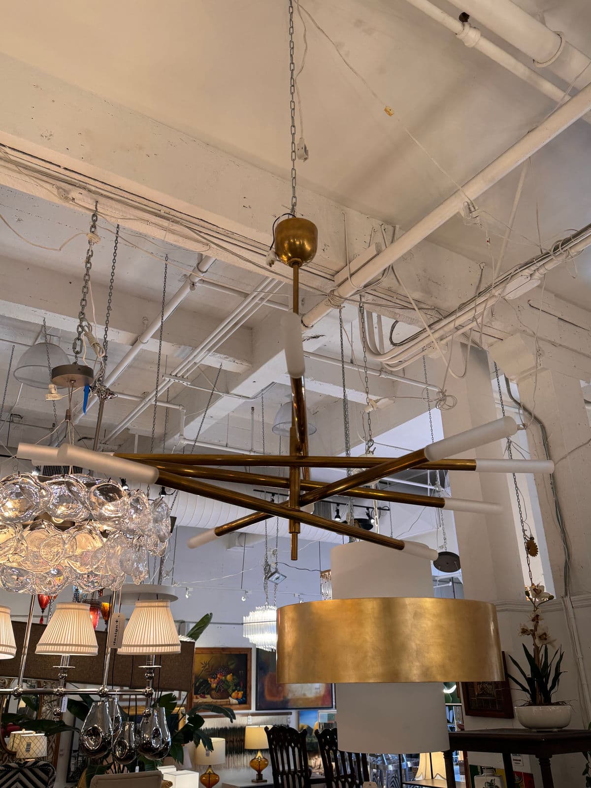 Kelly Wearstler for Visual Comfort Rousseau Grande Chandelier - Thumbnail 3