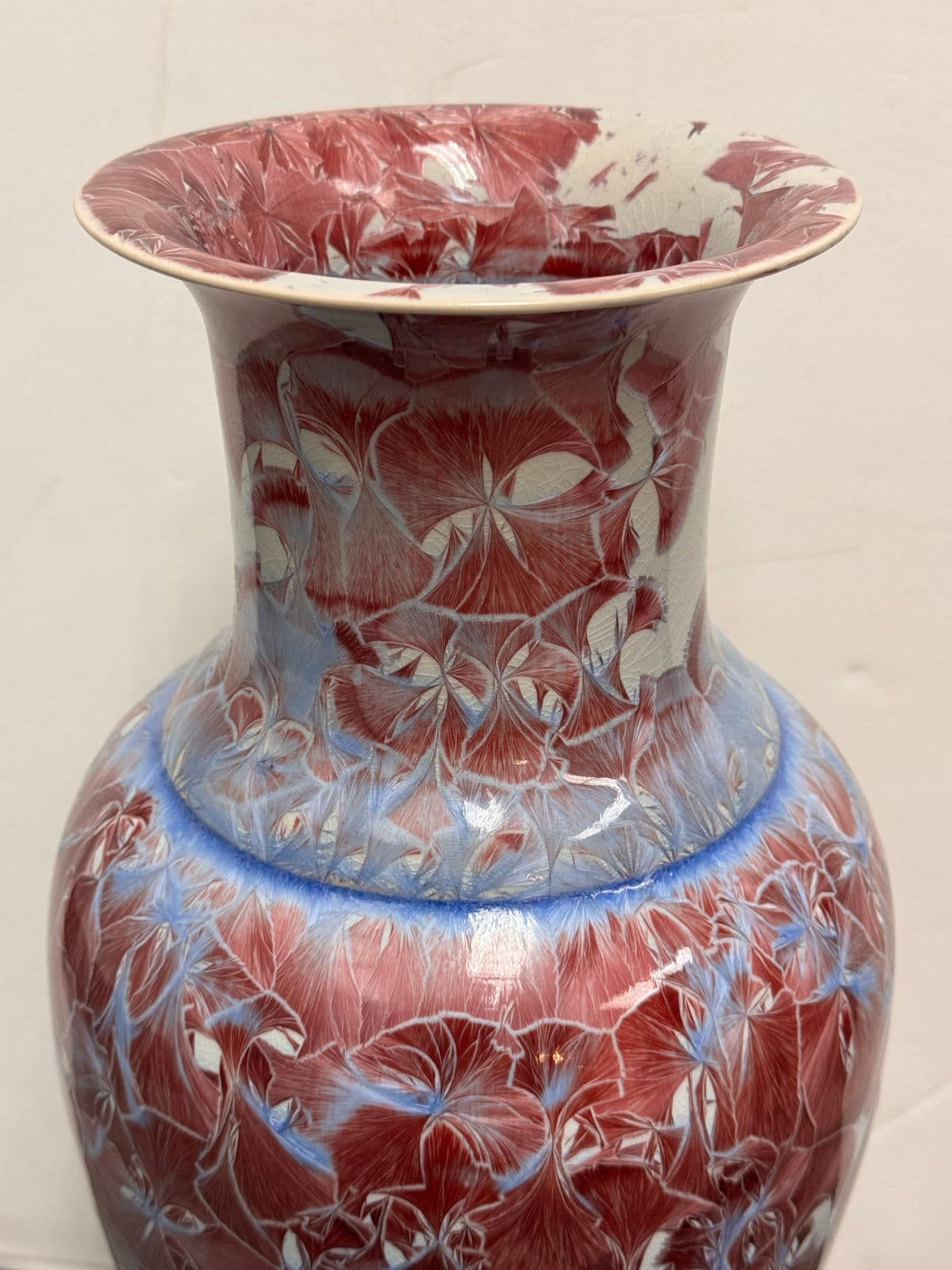 Honshin Fine Art Crystalline Glazing Porcelain Vase - Thumbnail 3