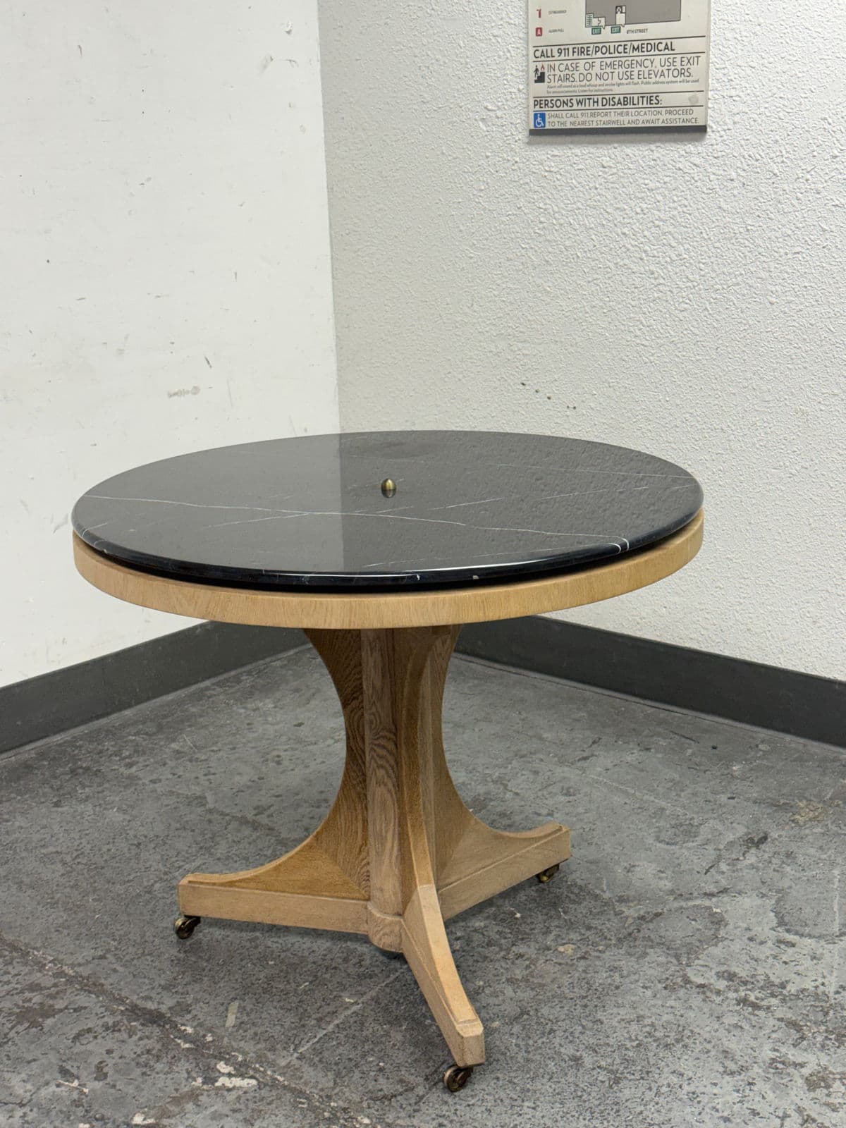 Bobo Intriguing Objects Regency Style Marble Side Table - Thumbnail 3