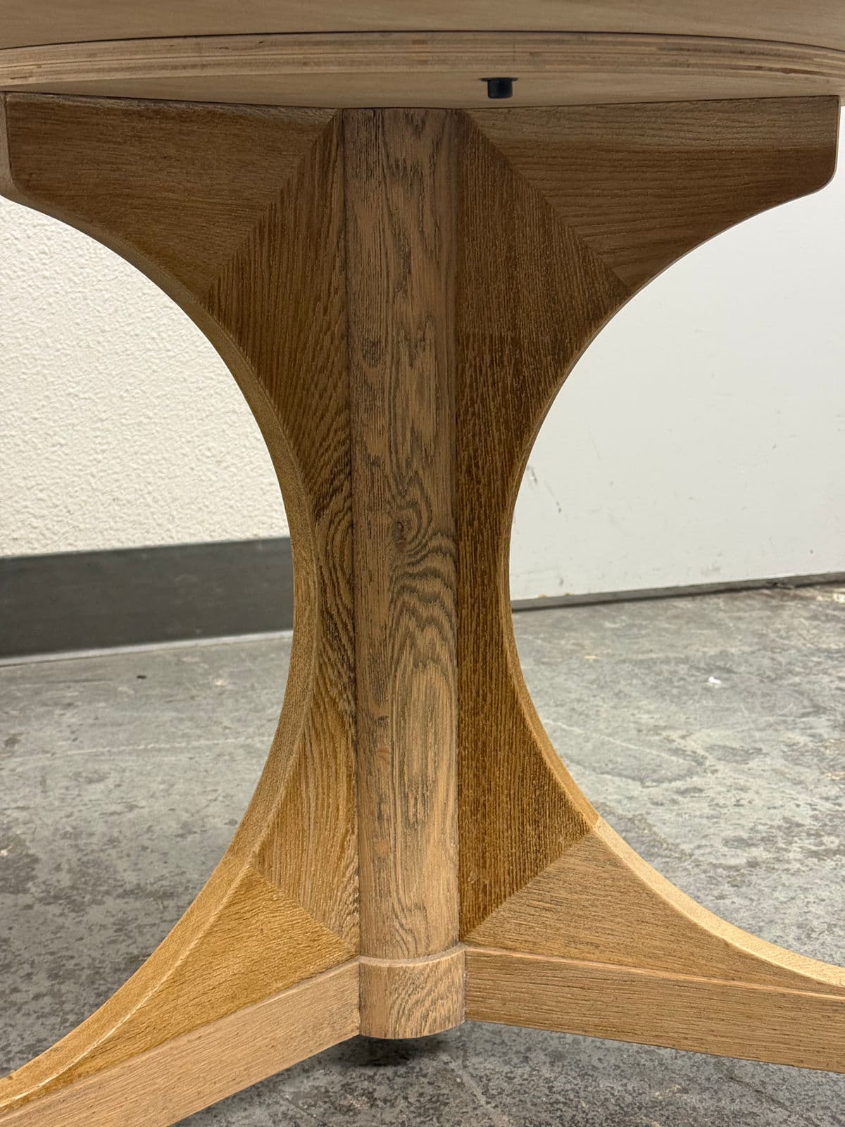 Bobo Intriguing Objects Regency Style Marble Side Table - Thumbnail 12