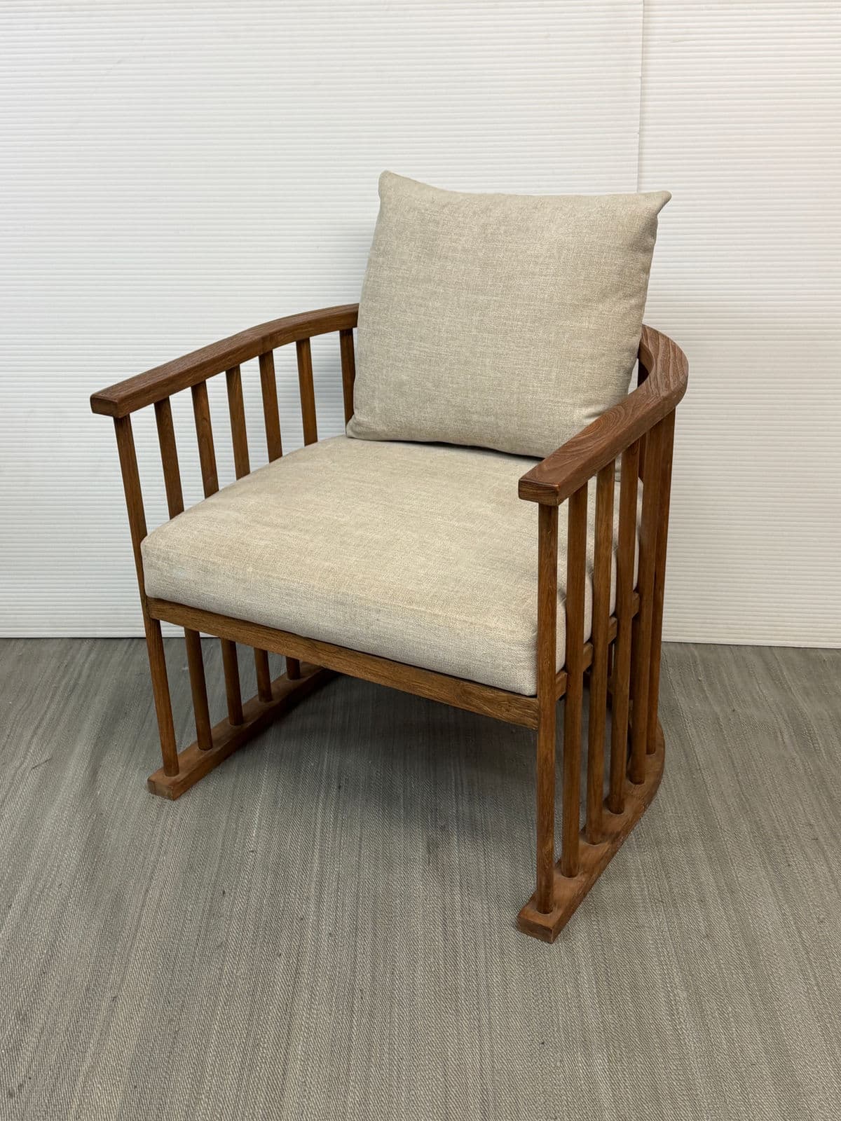 Brownstone Furniture Valencia Occassional Chair - Thumbnail 9