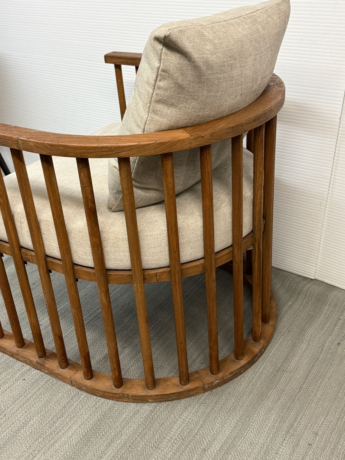 Brownstone Furniture Valencia Occassional Chair - Thumbnail 6