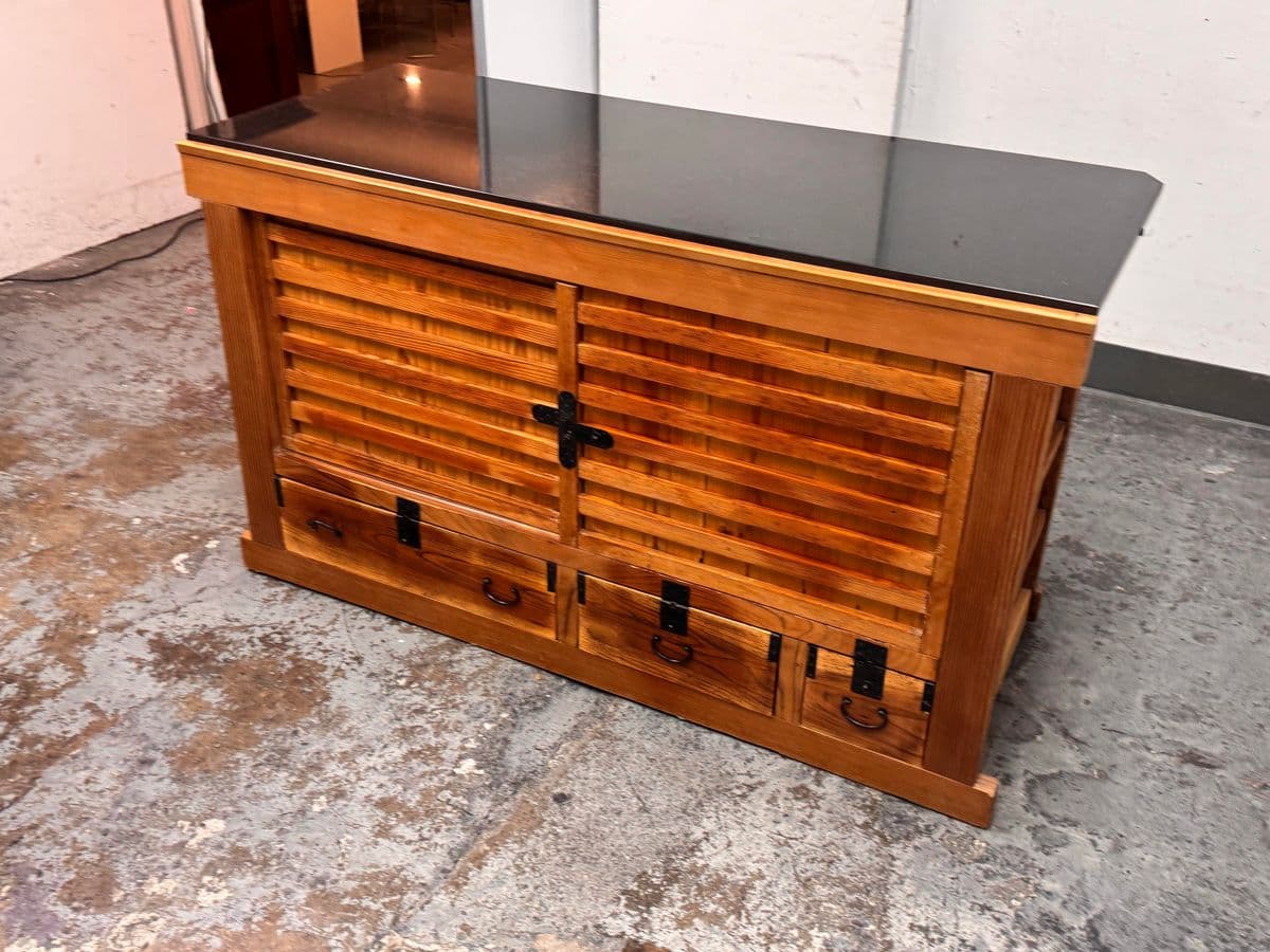 Vintage Japenese Marble Top Tansu - Thumbnail 8