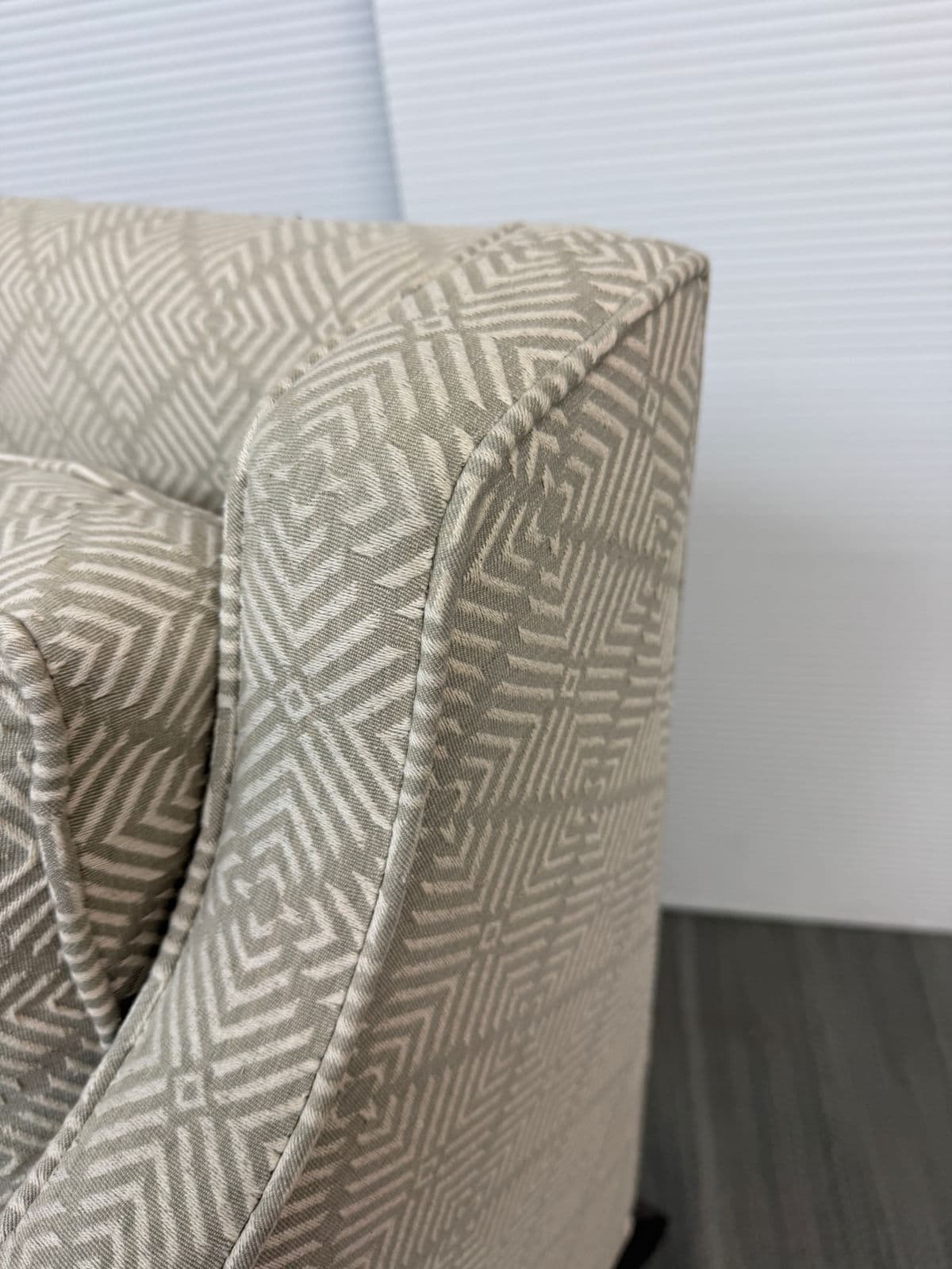 Plantation (Arden Home) Lounge Chair + Ottoman, Set - Thumbnail 9