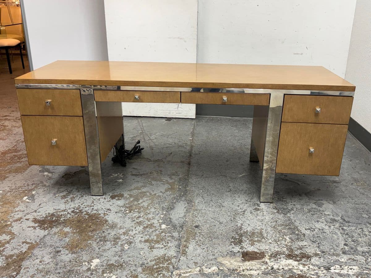 Swaim Executive Desk - Thumbnail 4