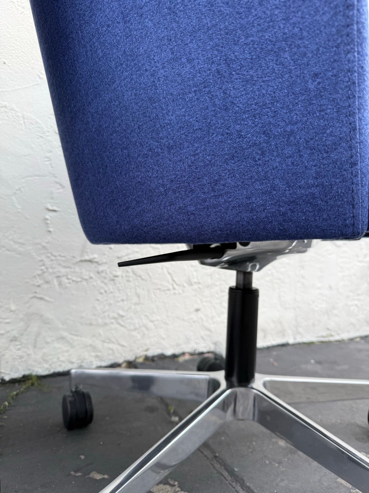 Steelcase for West Elm Sterling Conference Office Chairs, Pair - Thumbnail 7