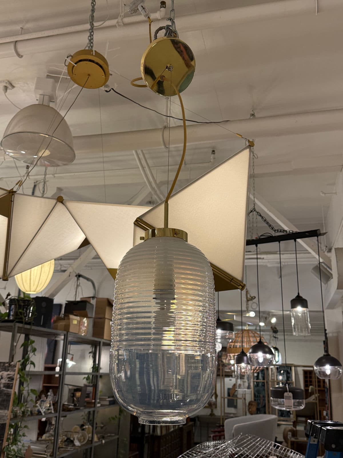 New Bomma Lantern Pendant, White - Thumbnail 3