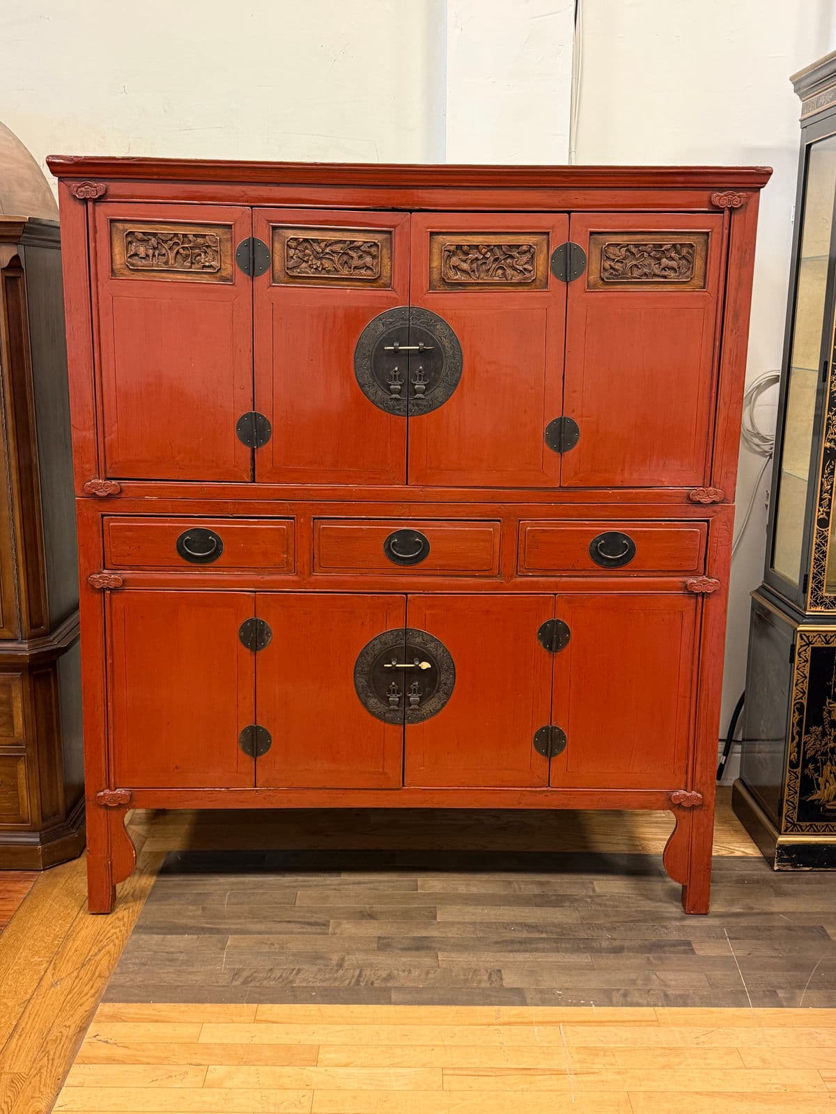 Vintage Asian Lacquered Cabinet - Thumbnail 5