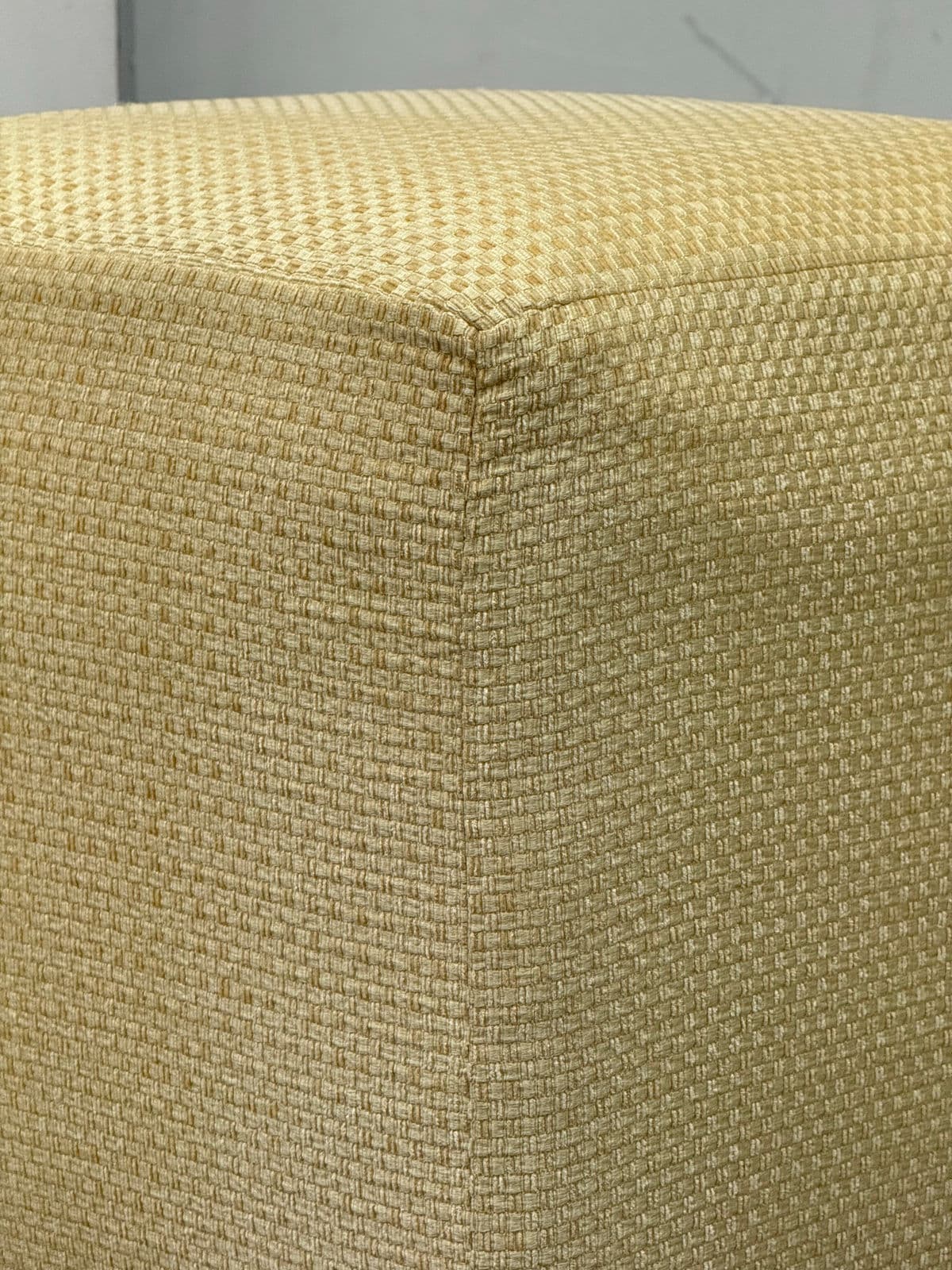 Ballard Designs Goldenrod Ottoman - Thumbnail 8