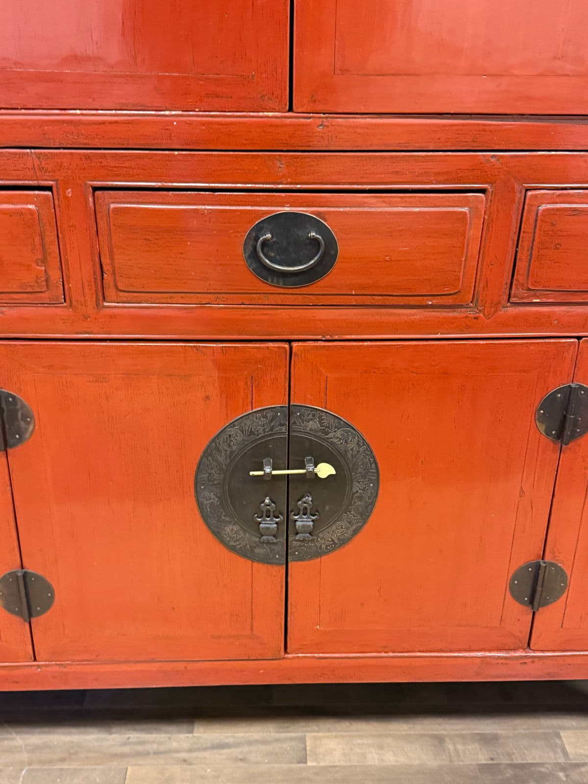 Vintage Asian Lacquered Cabinet - Thumbnail 3