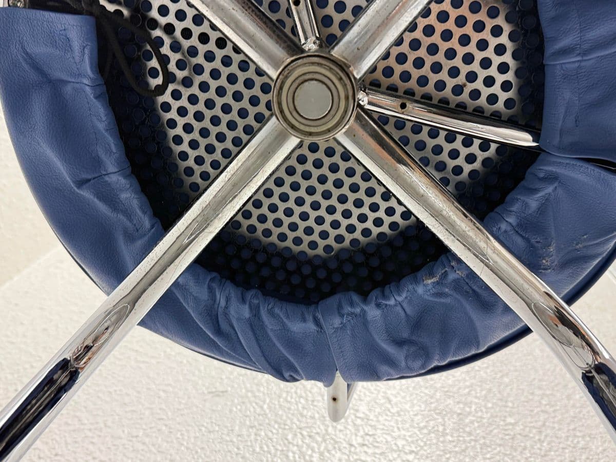 Circa 1970's Le Corbusier Style Bar Stool - Thumbnail 13