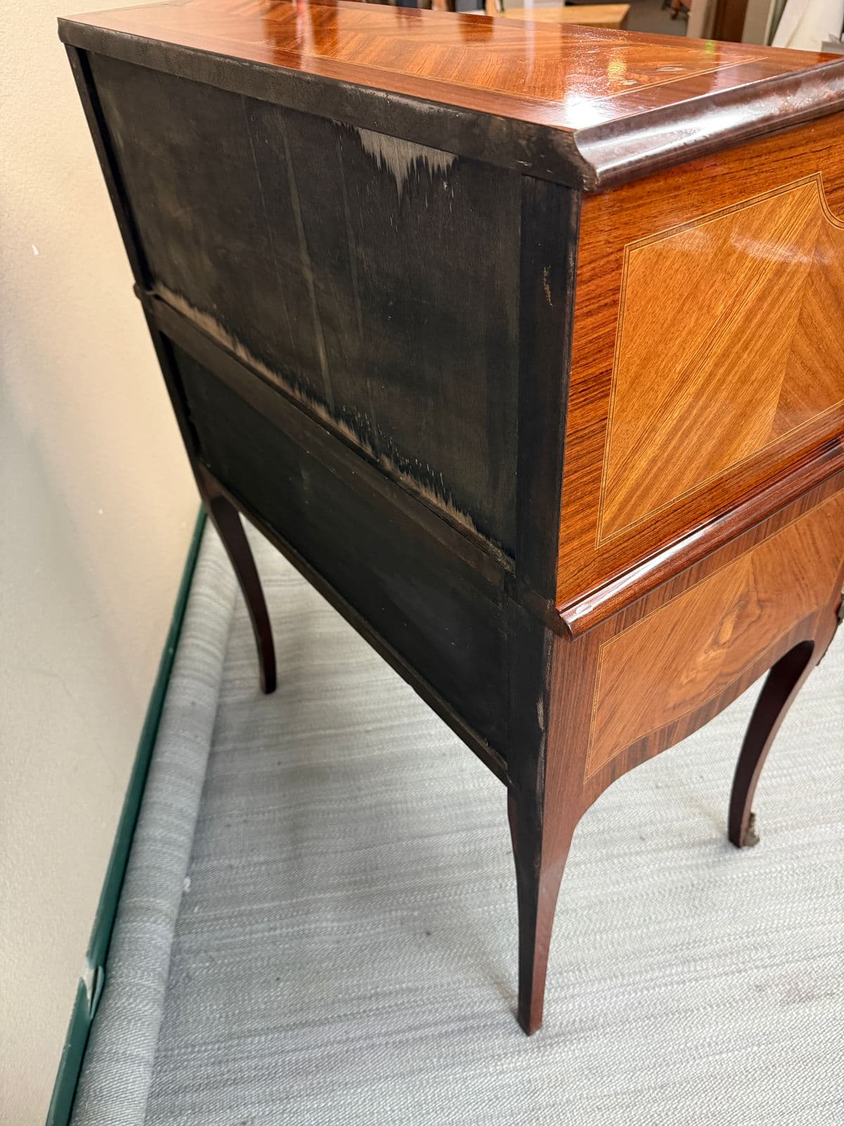 Louis XV Style Chest of Drawers - Thumbnail 8