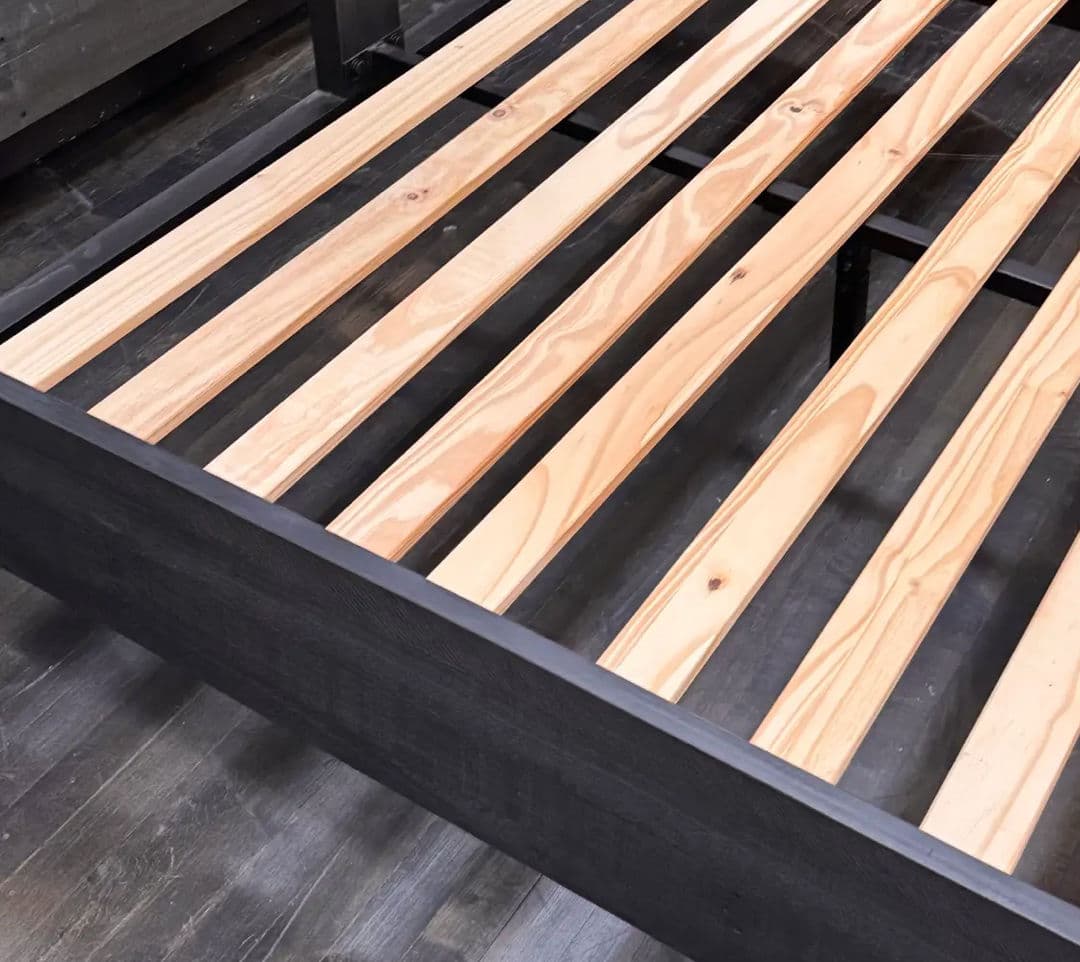 Queen Size Zin Home Elle Brass Bed Frame - Thumbnail 7