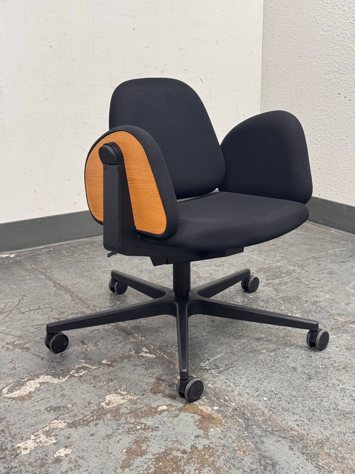 Beyou Meditation Office Chair - Thumbnail 5
