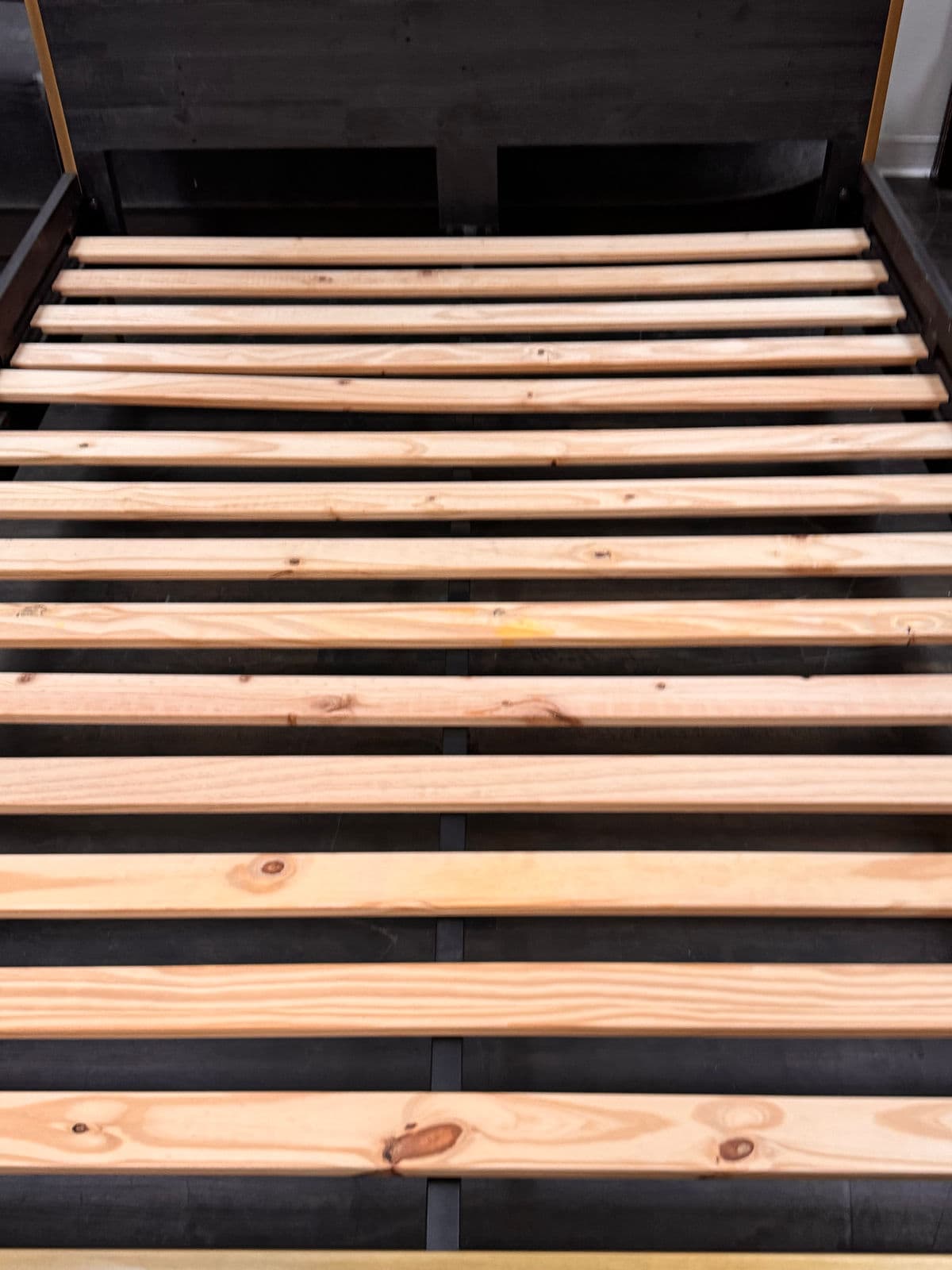 Queen Size Zin Home Elle Brass Bed Frame - Thumbnail 12