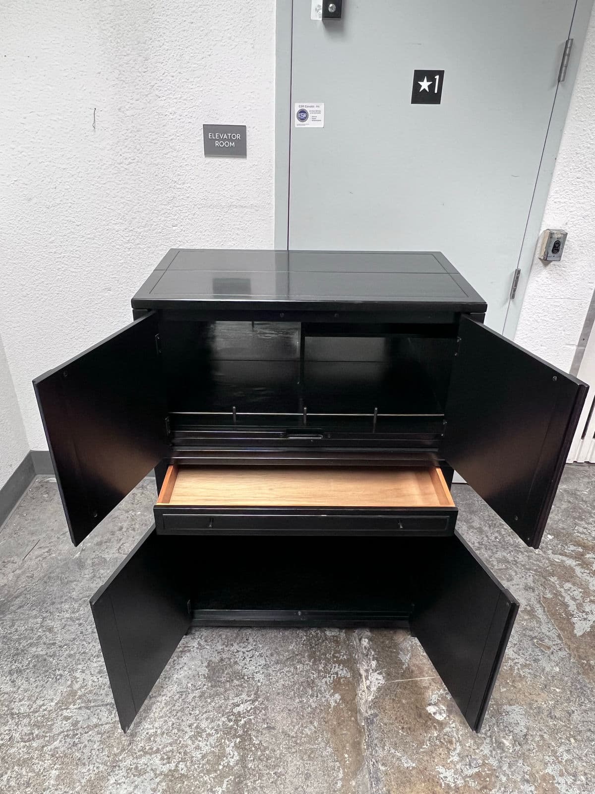 Pottery Barn Clyde Bar Cabinet - Thumbnail 8