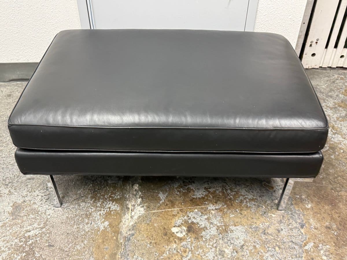 Ted Boerner for Design Within Reach Theatre Ottoman - Thumbnail 4