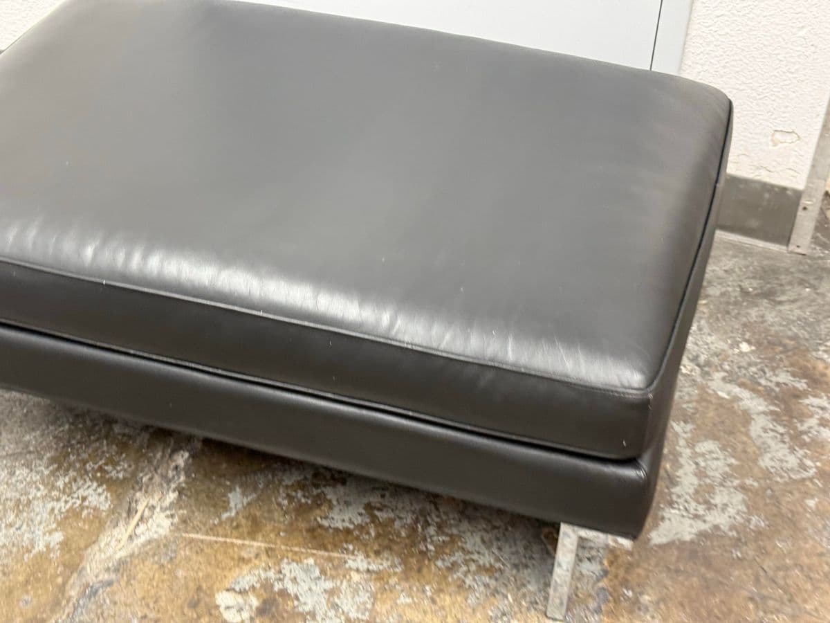 Ted Boerner for Design Within Reach Theatre Ottoman - Thumbnail 8