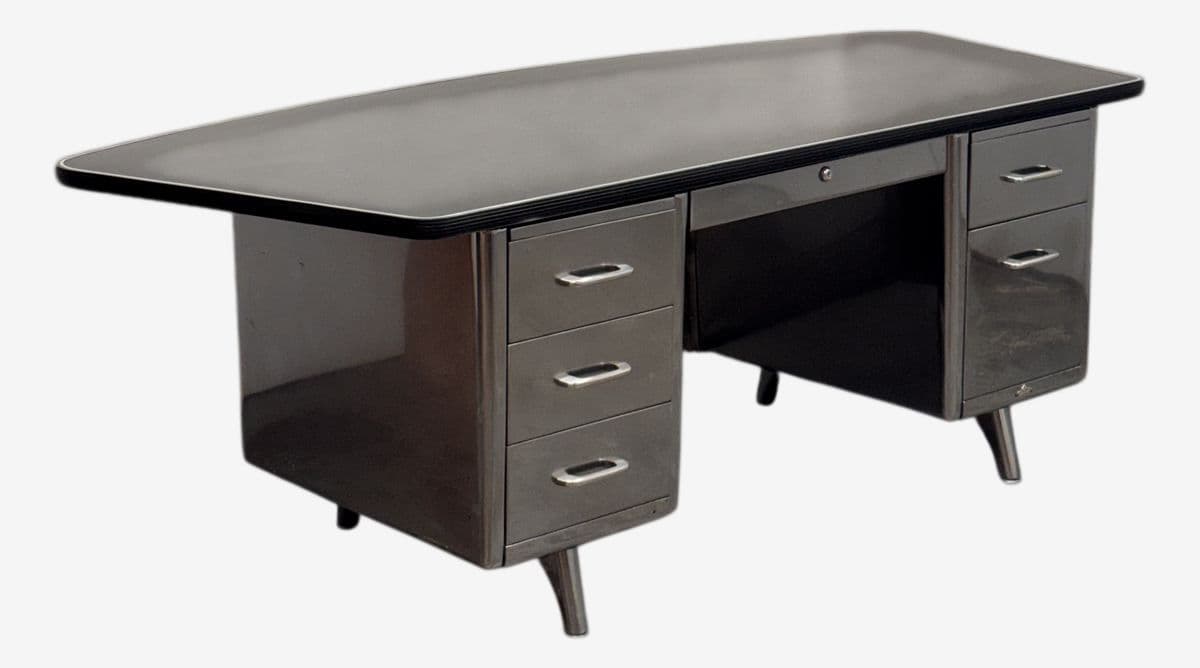 Mid 20th Century All Steel Equipment Tanker Desk - Image 1