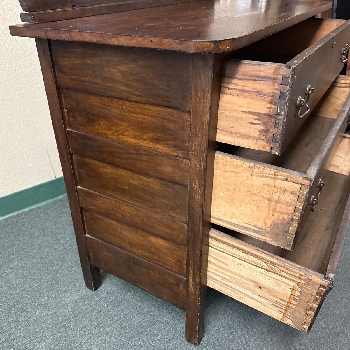 Victorian Eastlake Style Dresser With Mirror - Thumbnail 9