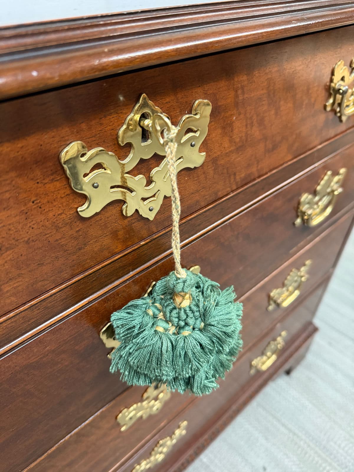 Baker Furniture Historic Charleston Collection Chest of Drawers - Thumbnail 12