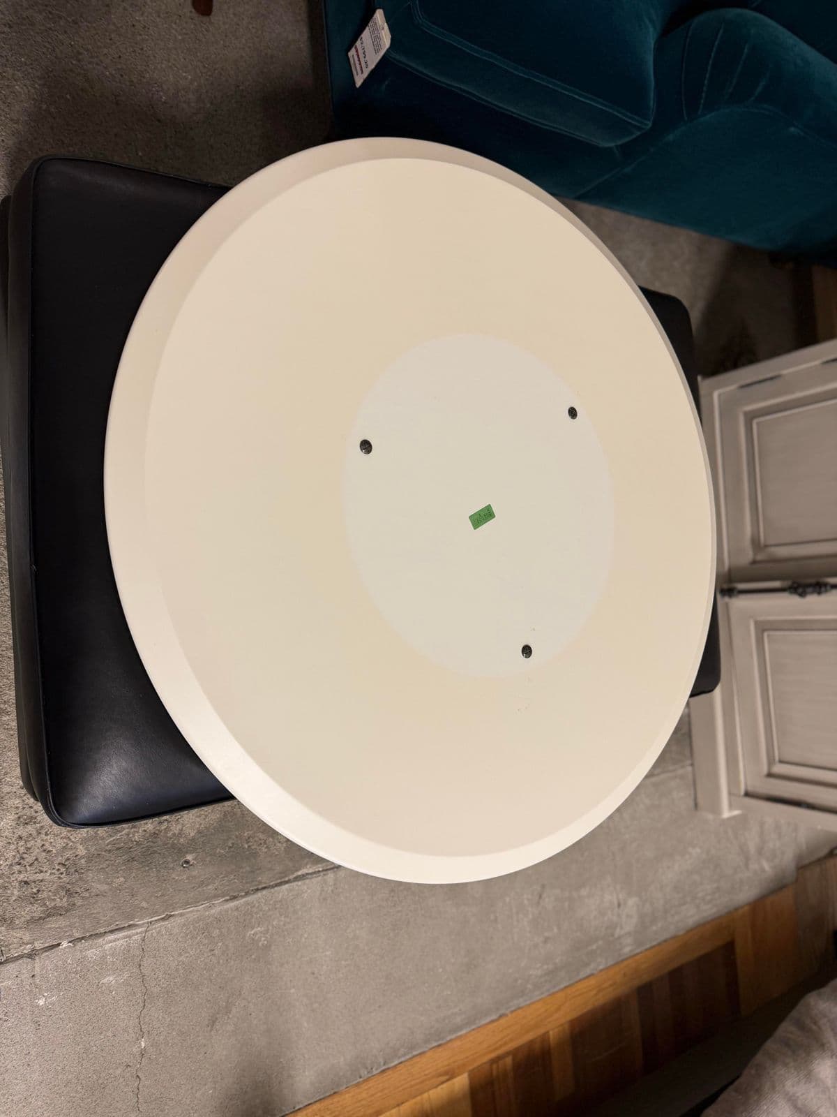 42 Inch Eero Sarrinen Knoll Saarinen Tulip Table - Thumbnail 10