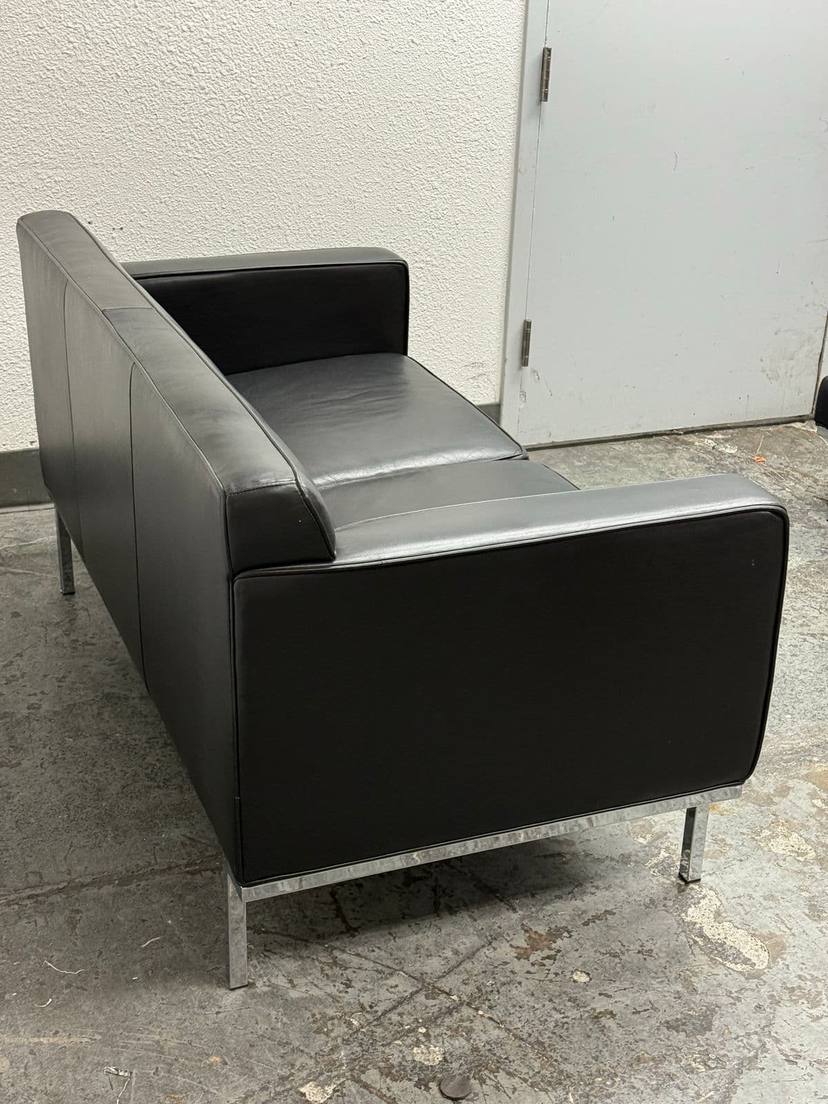 Ted Boerner for Design Within Reach Theatre Sofa - Thumbnail 5