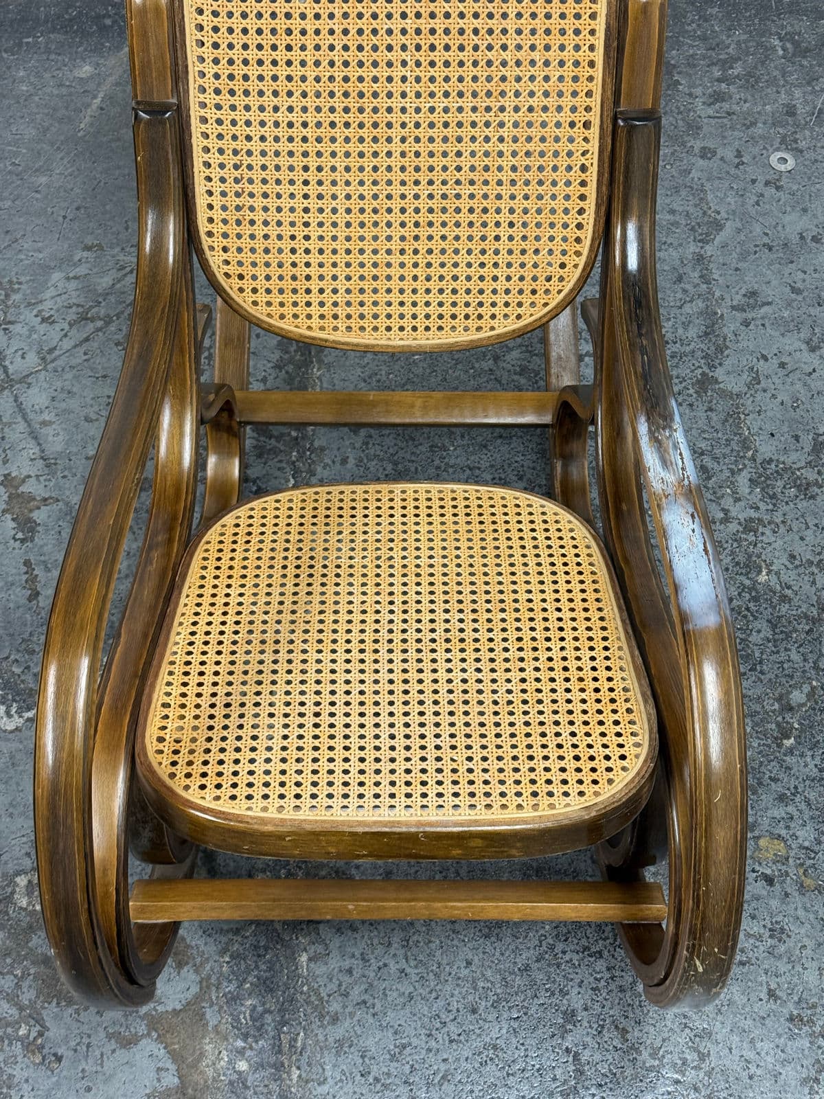 Vintage Thonet Style Bentwood Rocking Chair - Thumbnail 9