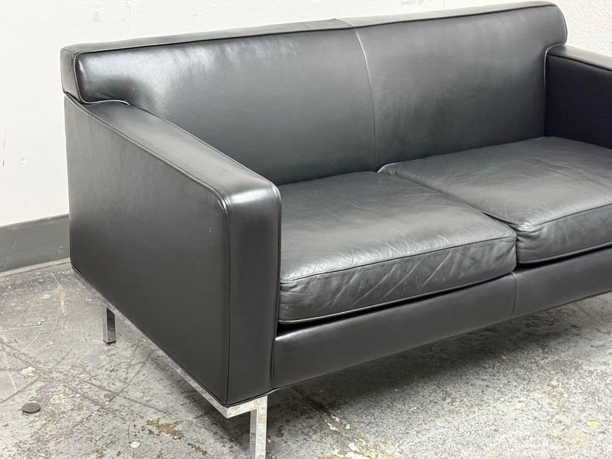 Ted Boerner for Design Within Reach Theatre Sofa - Thumbnail 13