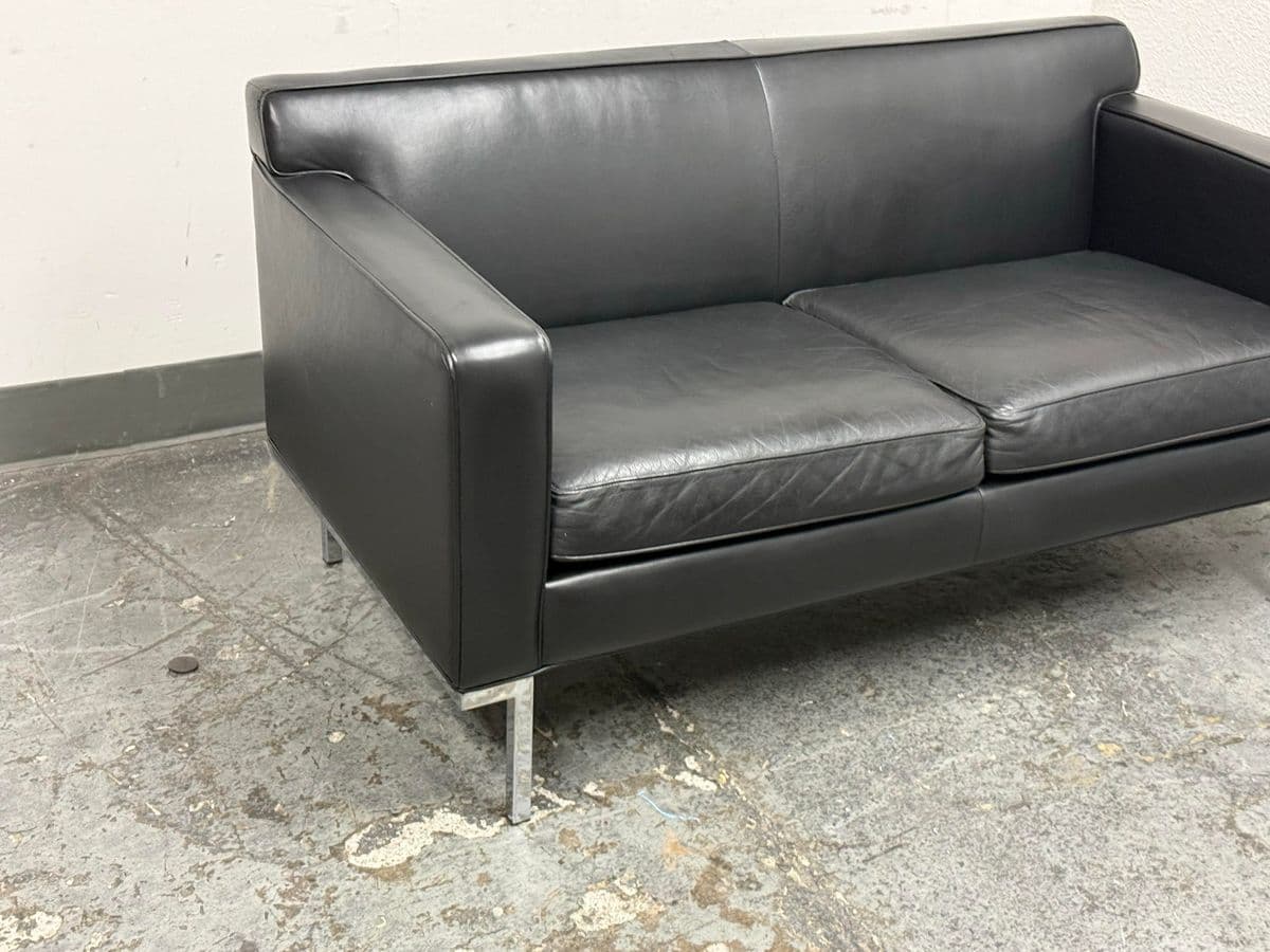 Ted Boerner for Design Within Reach Theatre Sofa - Thumbnail 4