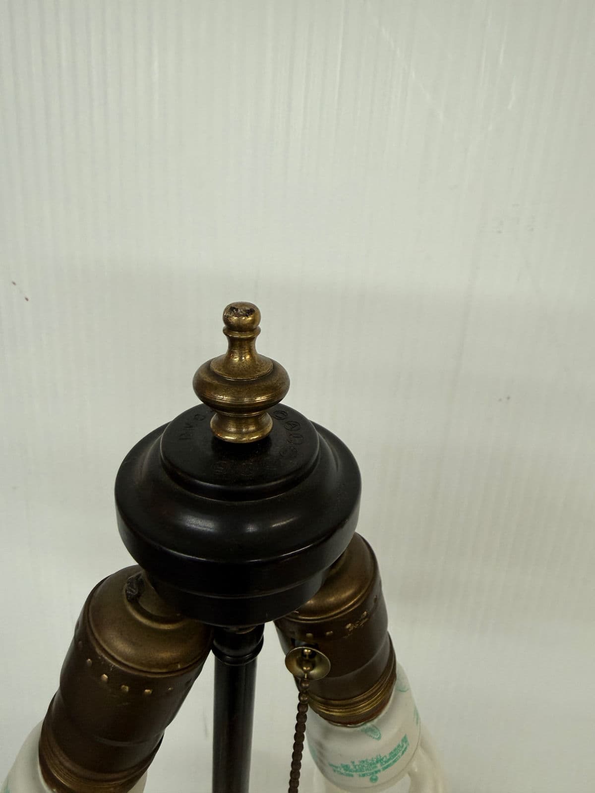 Mid 20th Century Carved Column Table Lamp - Thumbnail 8