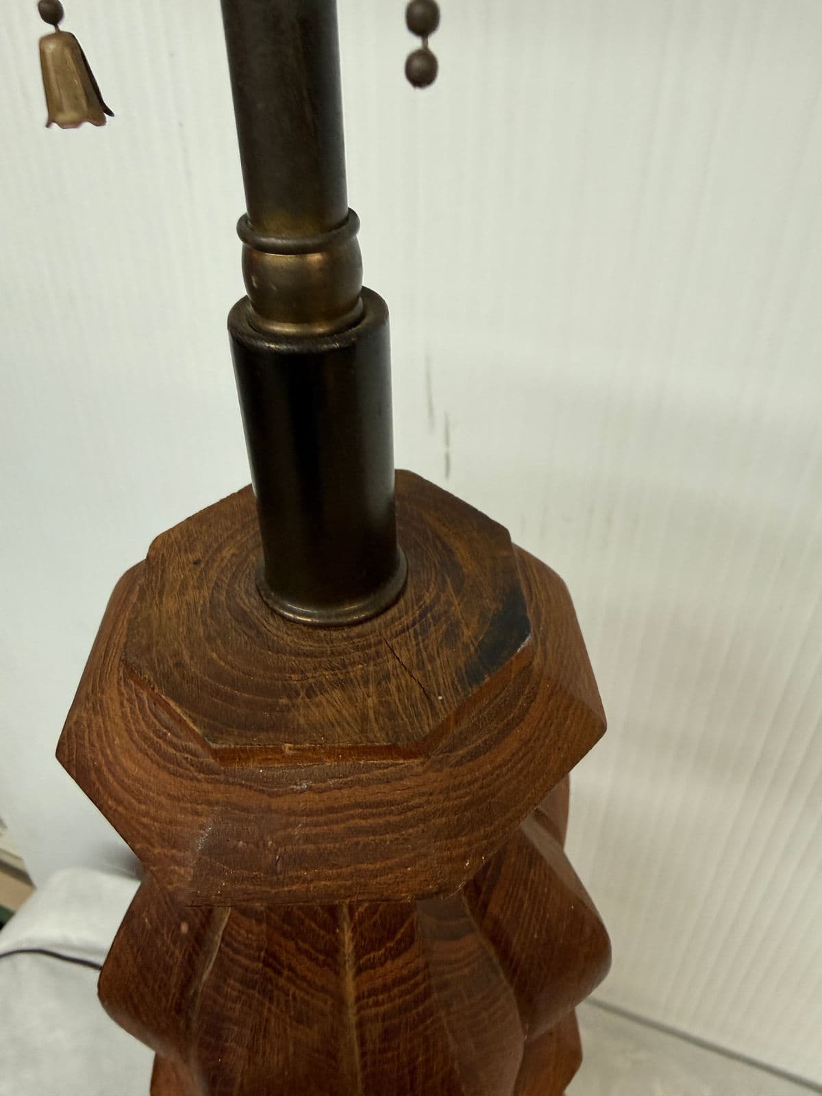 Mid 20th Century Carved Column Table Lamp - Thumbnail 13