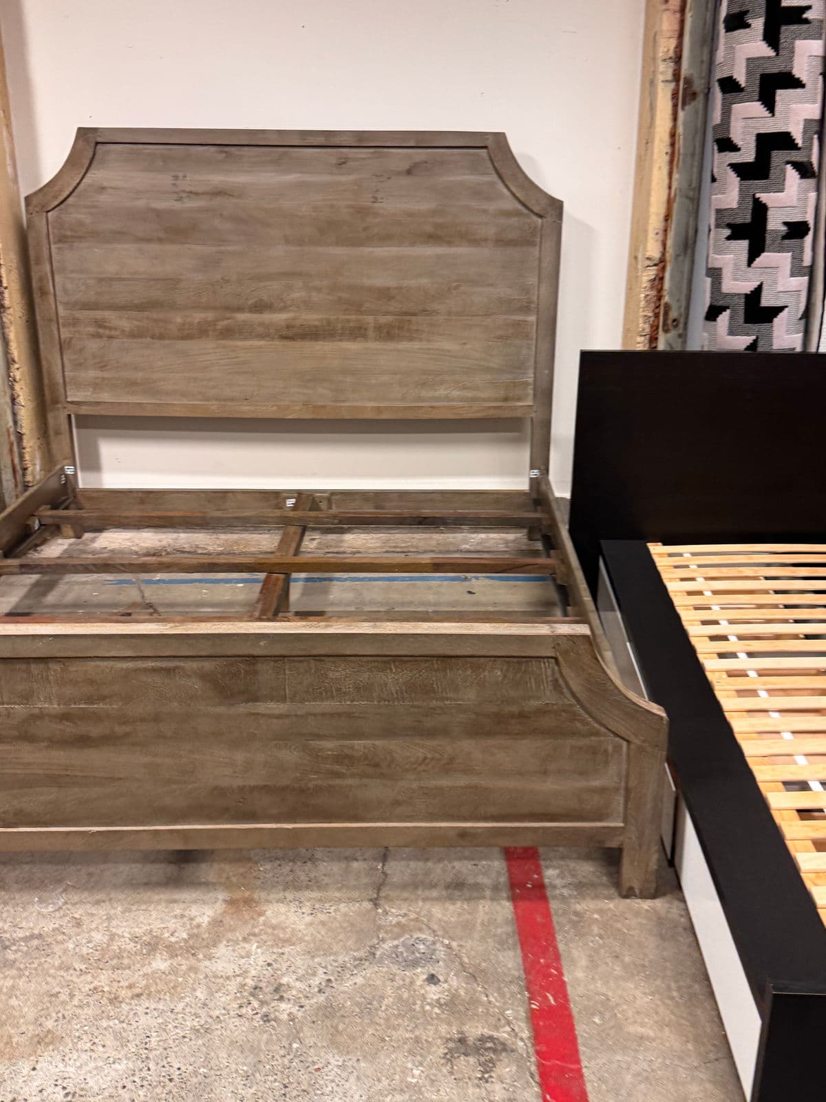 California King Zin Home Amelie Wood Bed Frame - Thumbnail 4