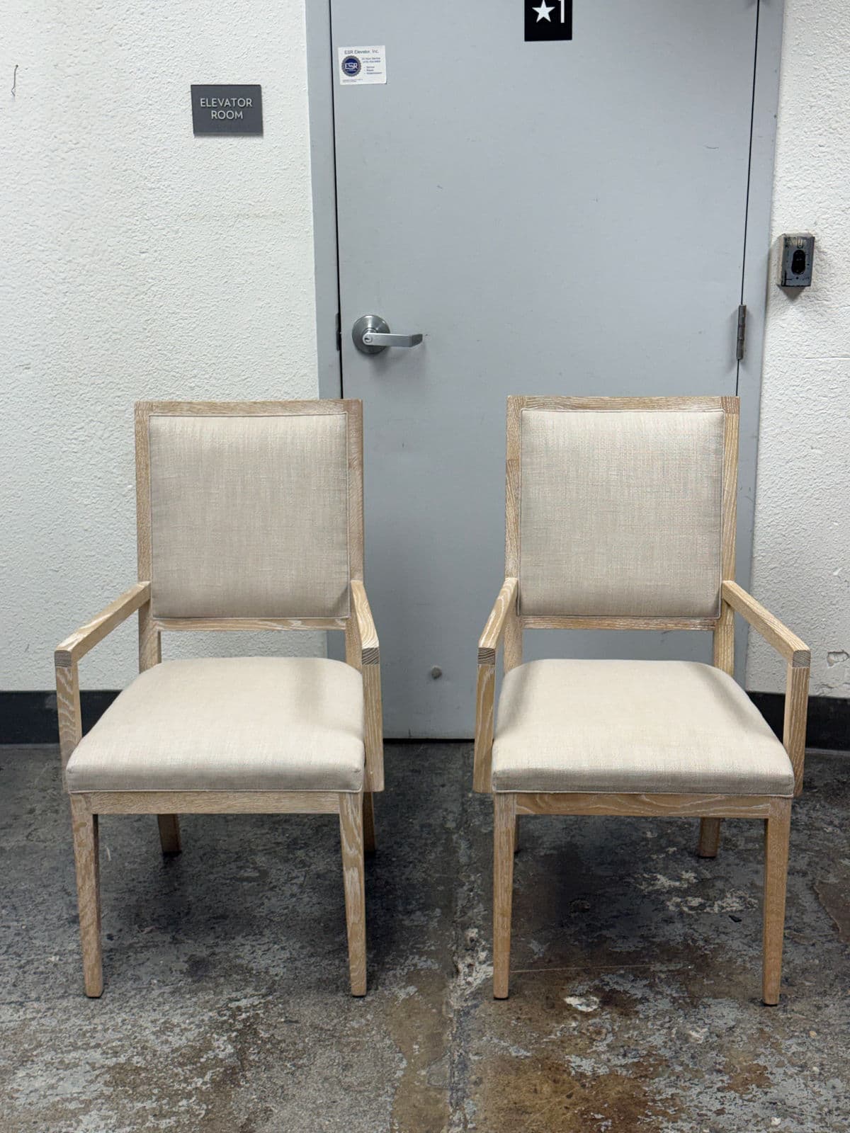 Bassett Furniture BenchMade Samson Arm Chairs, Pair - Thumbnail 3