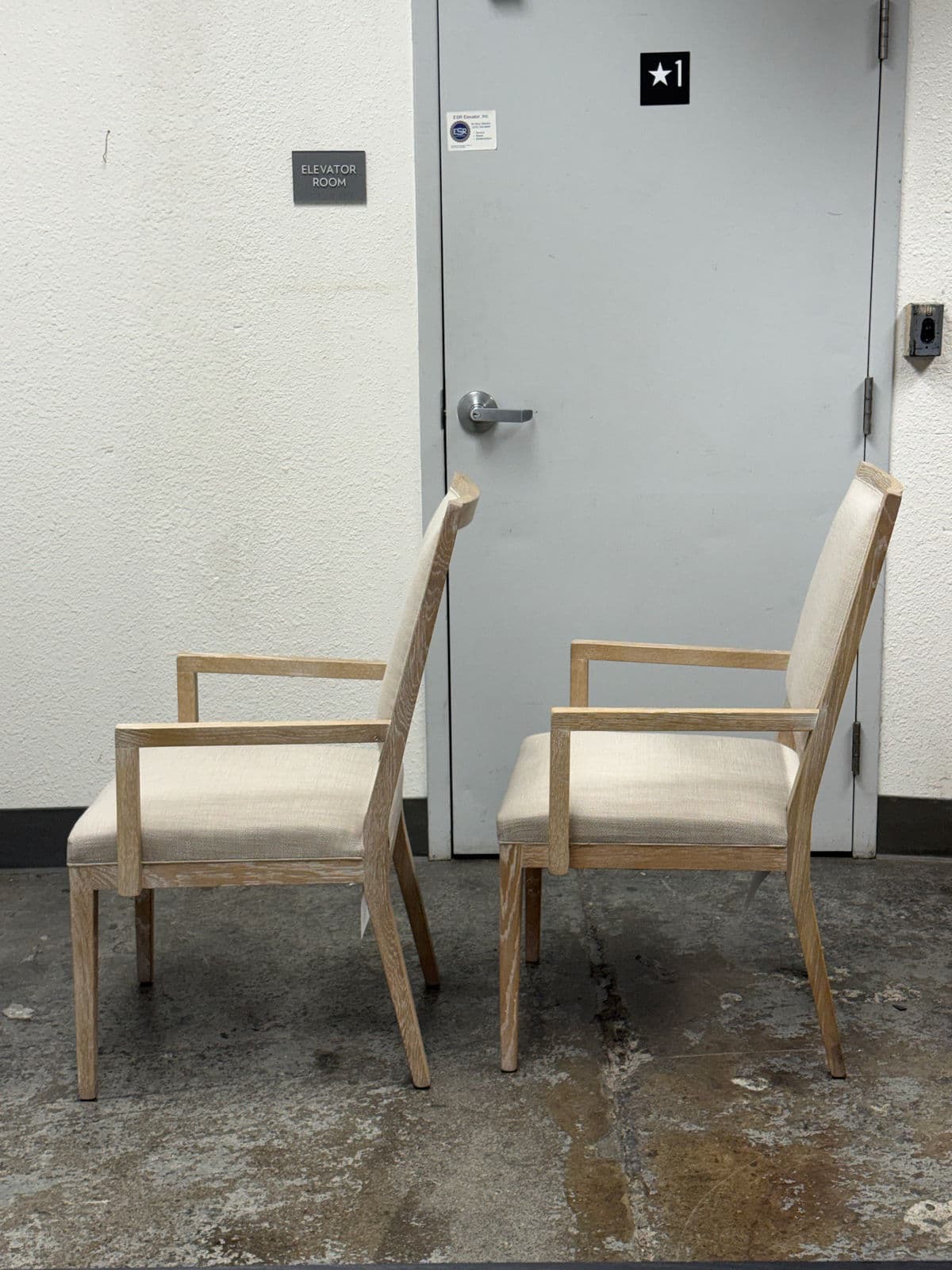 Bassett Furniture BenchMade Samson Arm Chairs, Pair - Thumbnail 5