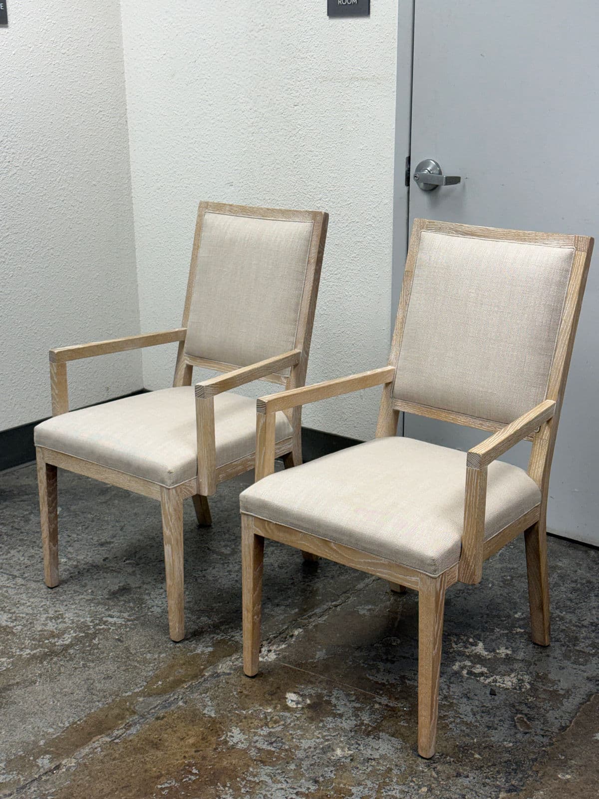 Bassett Furniture BenchMade Samson Arm Chairs, Pair - Thumbnail 12