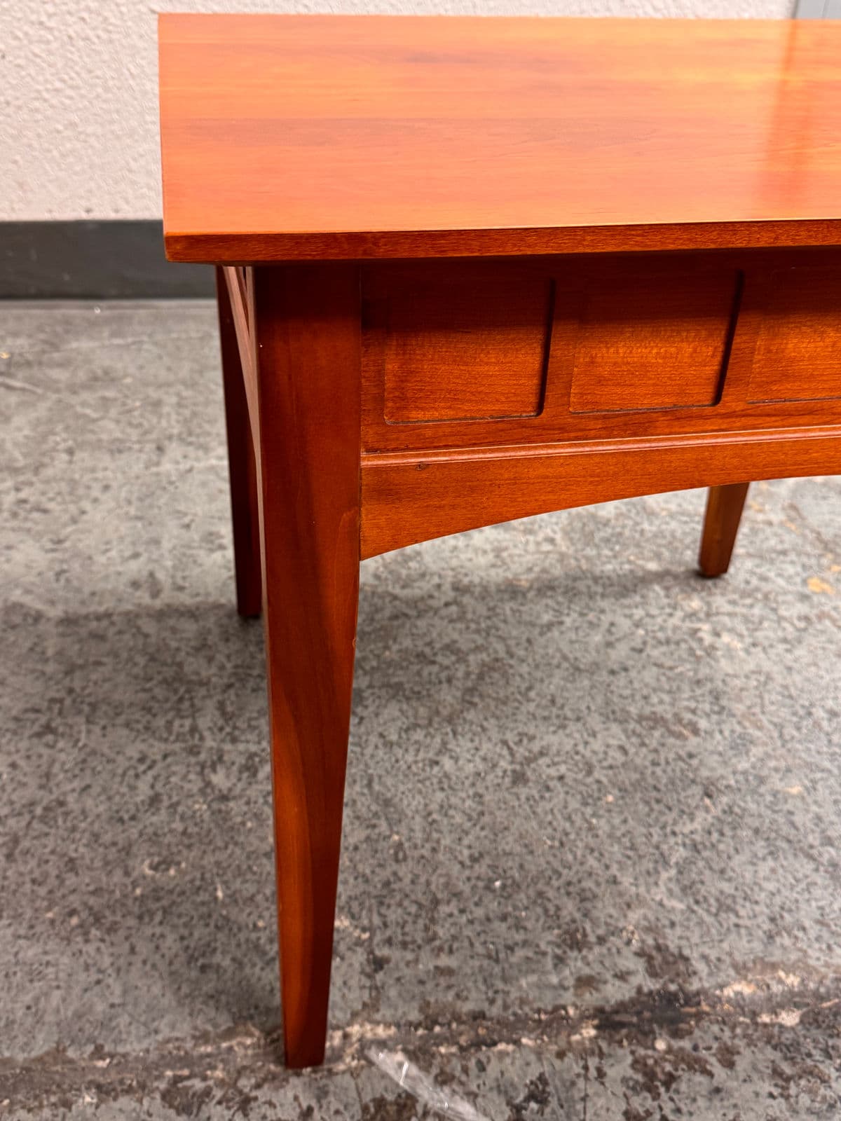 Circa 1999 Impressions by Thomasville Bridges Collection Side Table - Thumbnail 11