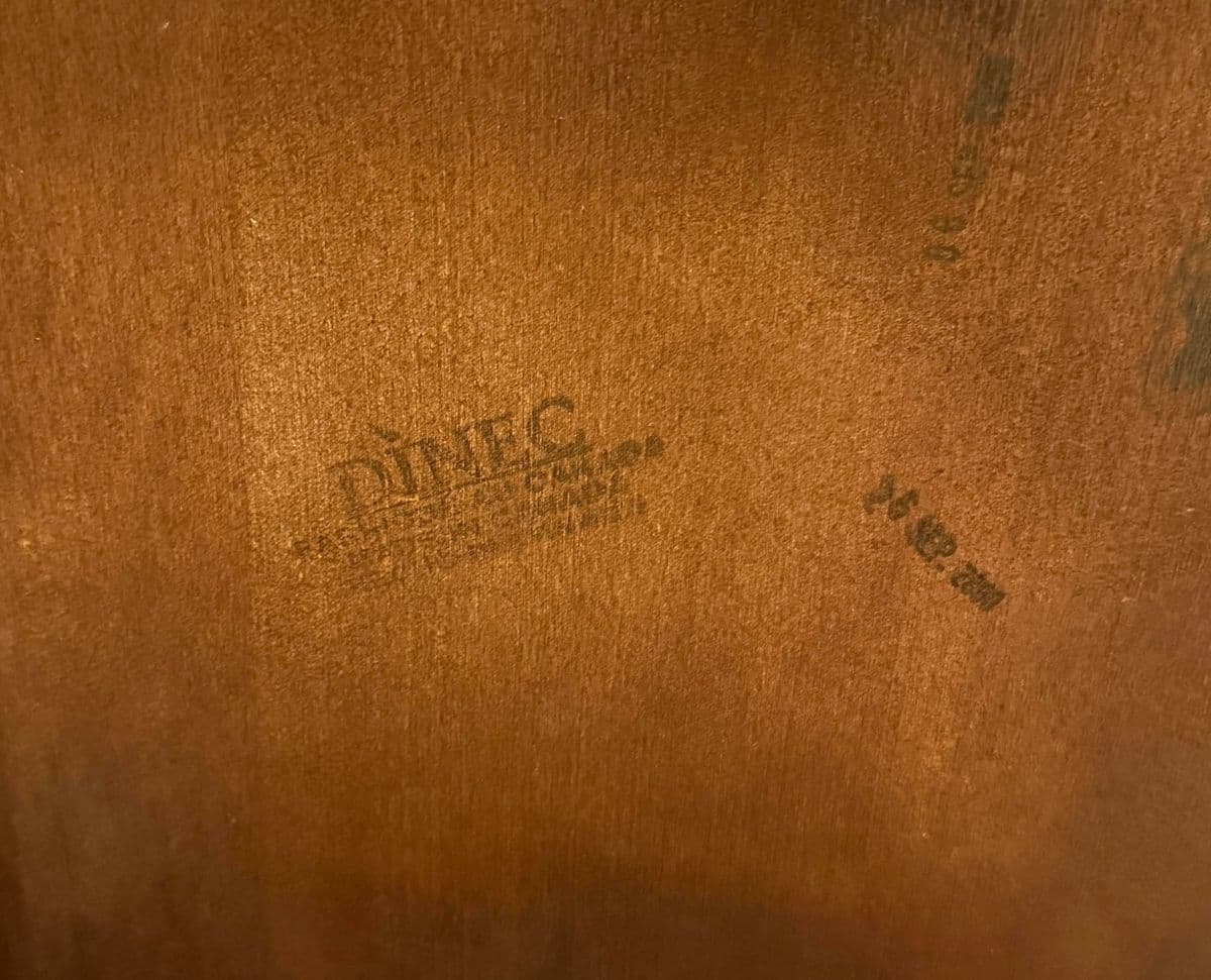 Traditional Queen Anne Style Oval Extension Dining Table - Thumbnail 10