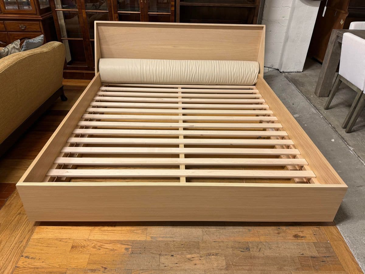 California King Bespoke Natural Oak Wood Platform Bed Frame - Thumbnail 5