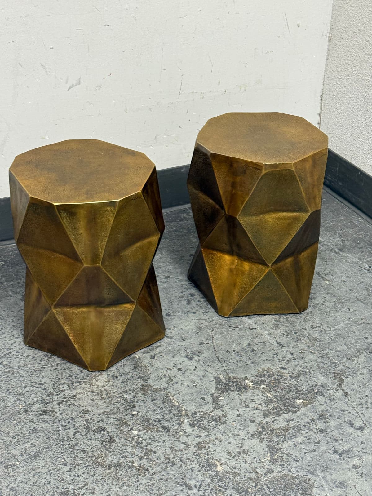 Moe's Home Quintus Accent Tables, Pair - Thumbnail 7