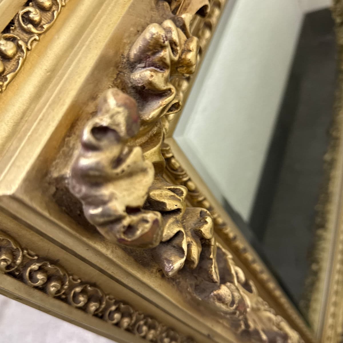 Vintage Gold Finish Ornate Wall Mirror - Thumbnail 13