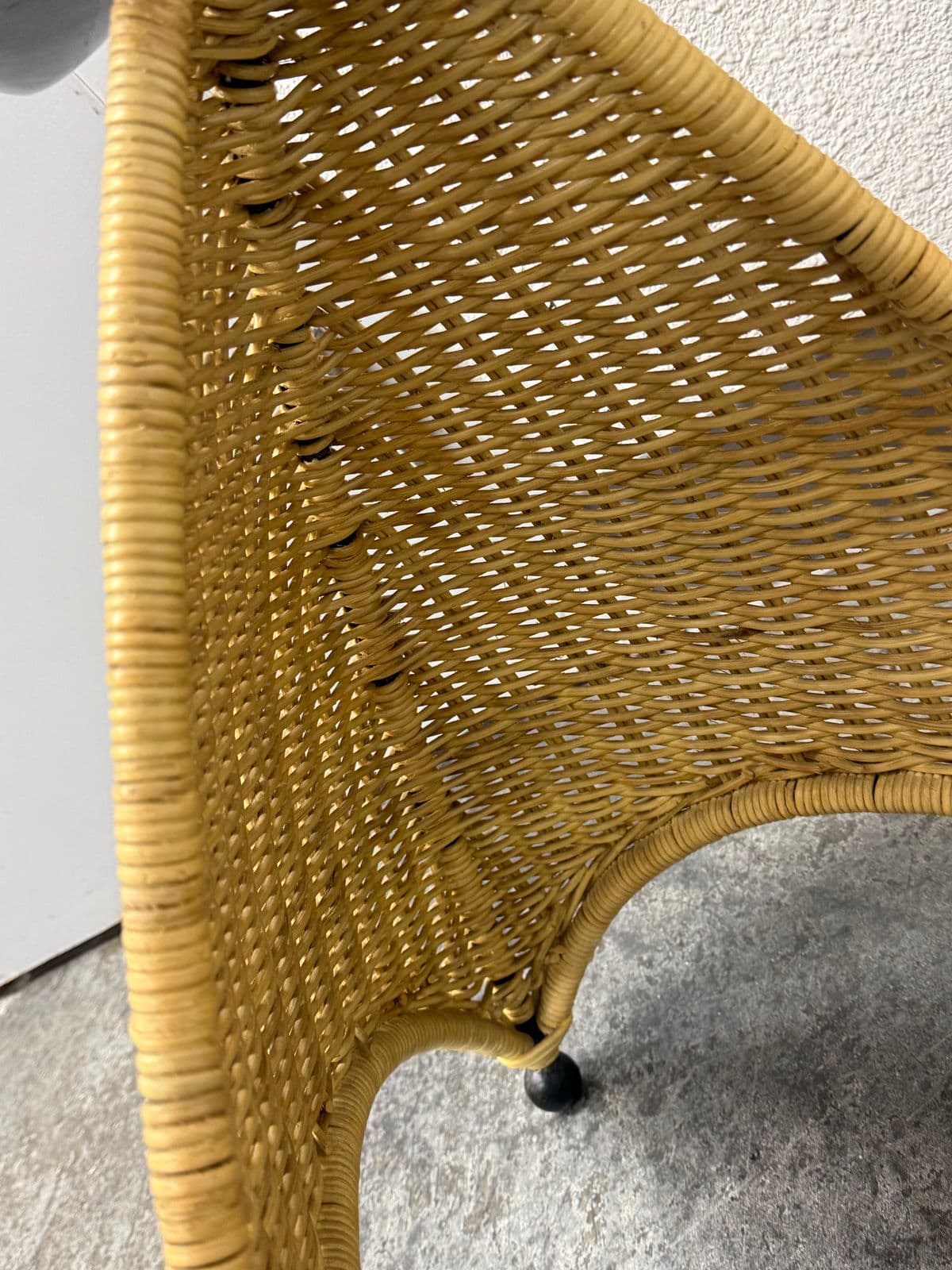 Post Modern Marble + Wicker Side Table - Thumbnail 13