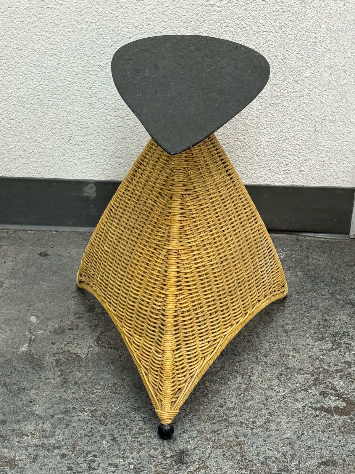 Post Modern Marble + Wicker Side Table - Thumbnail 11