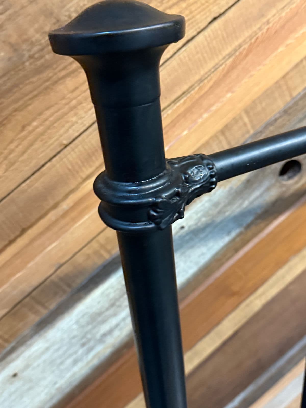 Queen Size Antique Iron Rod Bed Frame - Thumbnail 5