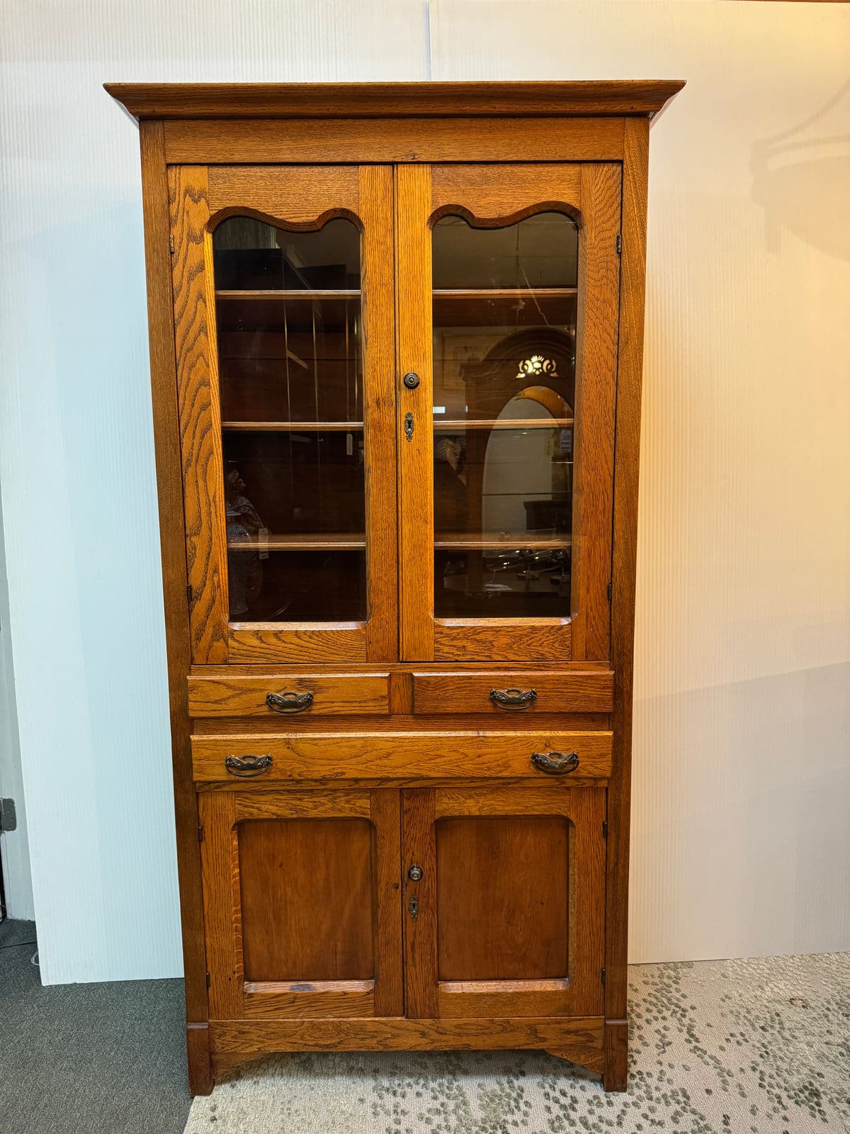 American Oak Wood China Cabinet - Thumbnail 3