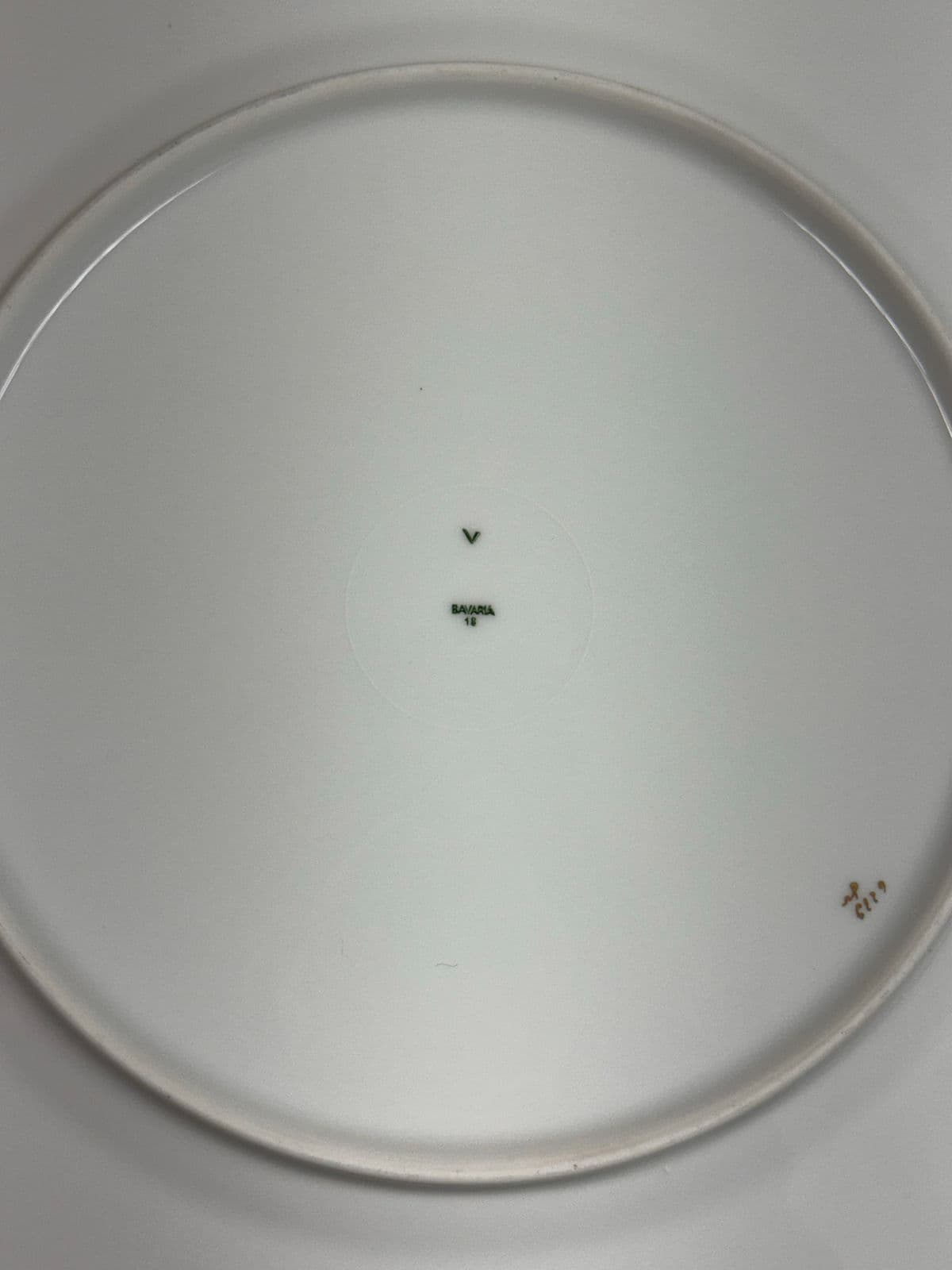 Circa 1980's Bavarian Porcelain Dinner Plates, Set of Twelve - Thumbnail 13