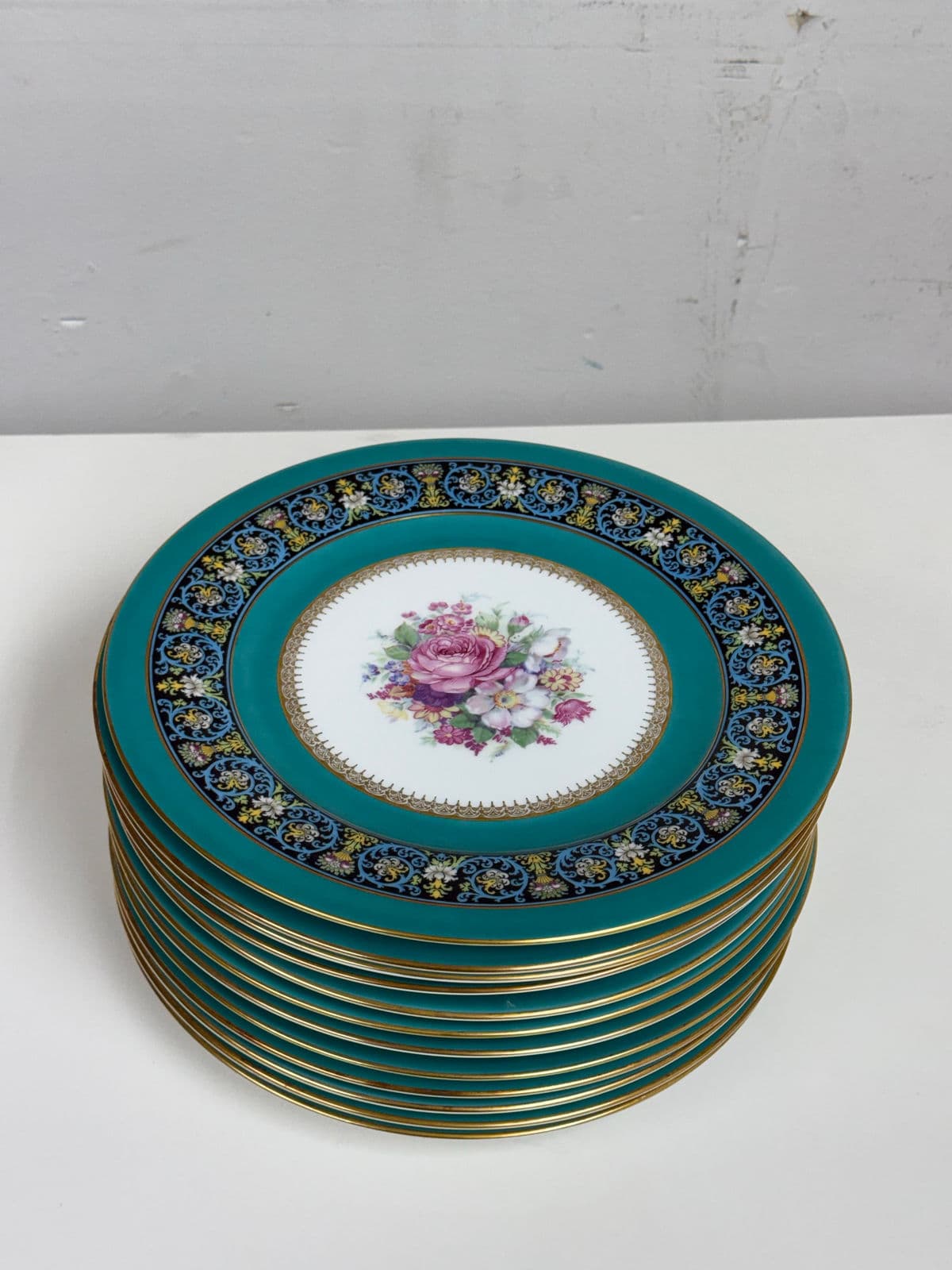 Circa 1980's Bavarian Porcelain Dinner Plates, Set of Twelve - Thumbnail 4