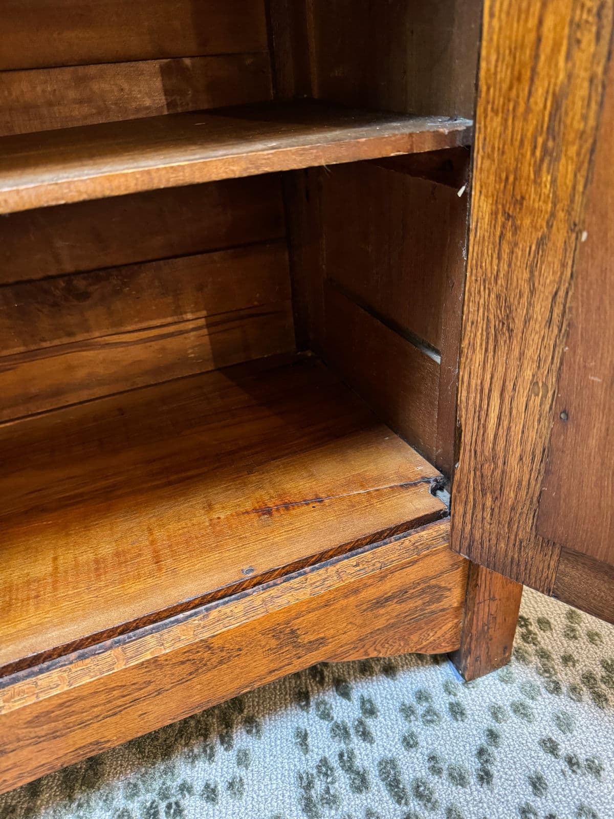American Oak Wood China Cabinet - Thumbnail 5