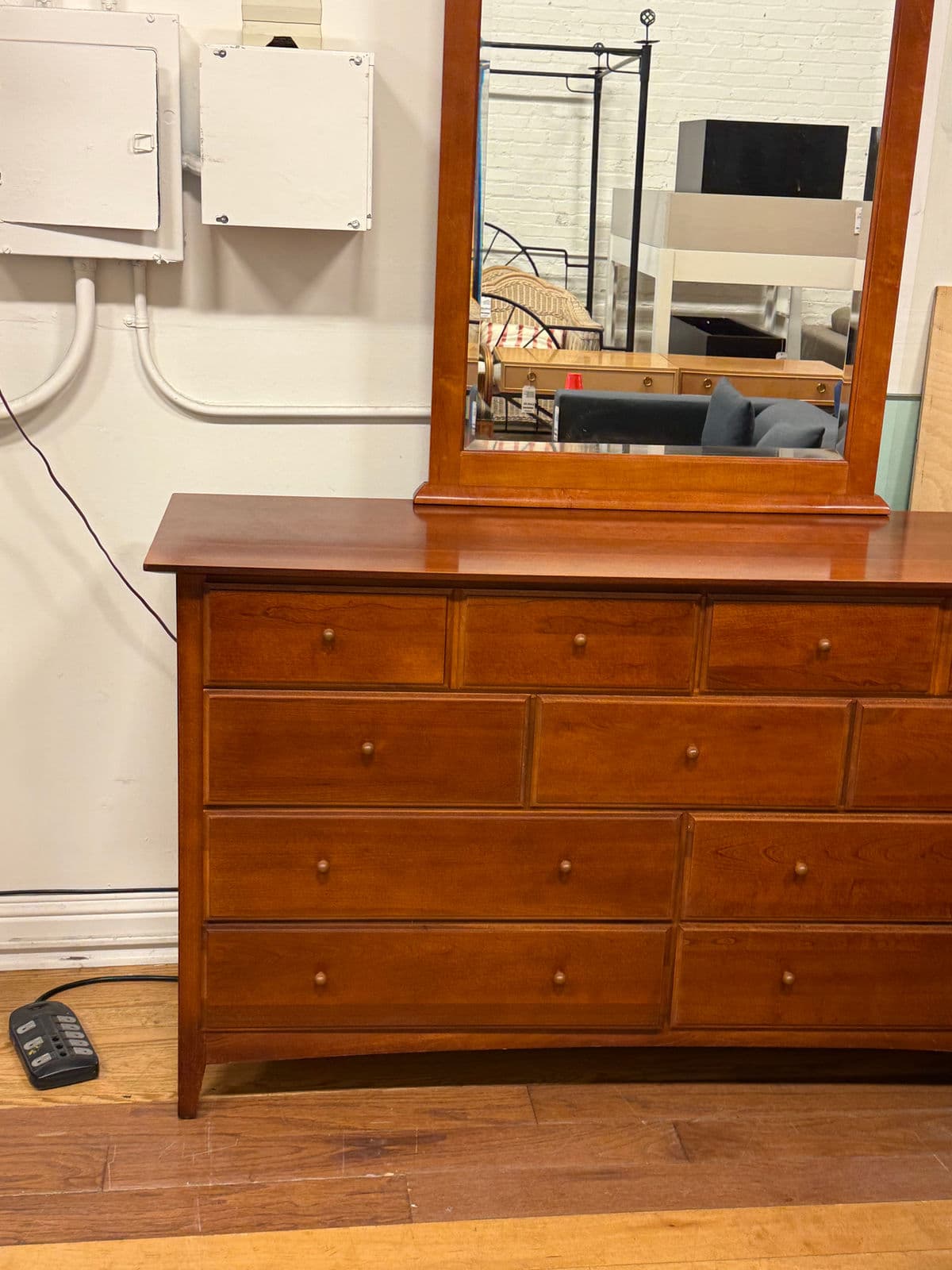 Circa 1999 Impressions by Thomasville Bridges Collection Dresser + Mirror - Thumbnail 5